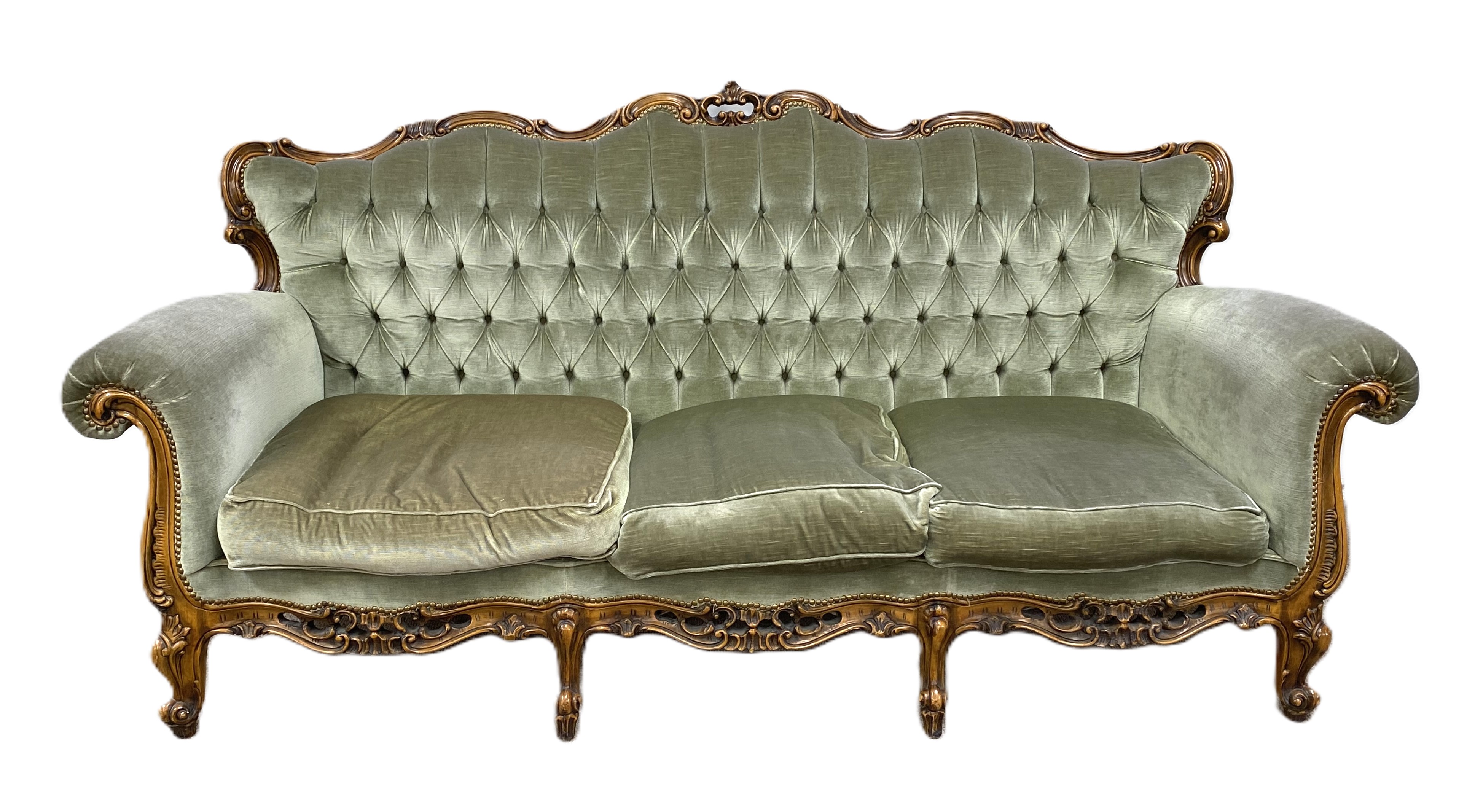 A Victorian style three piece Parlour suite, comprising a three seat settee, with turned and - Image 2 of 7