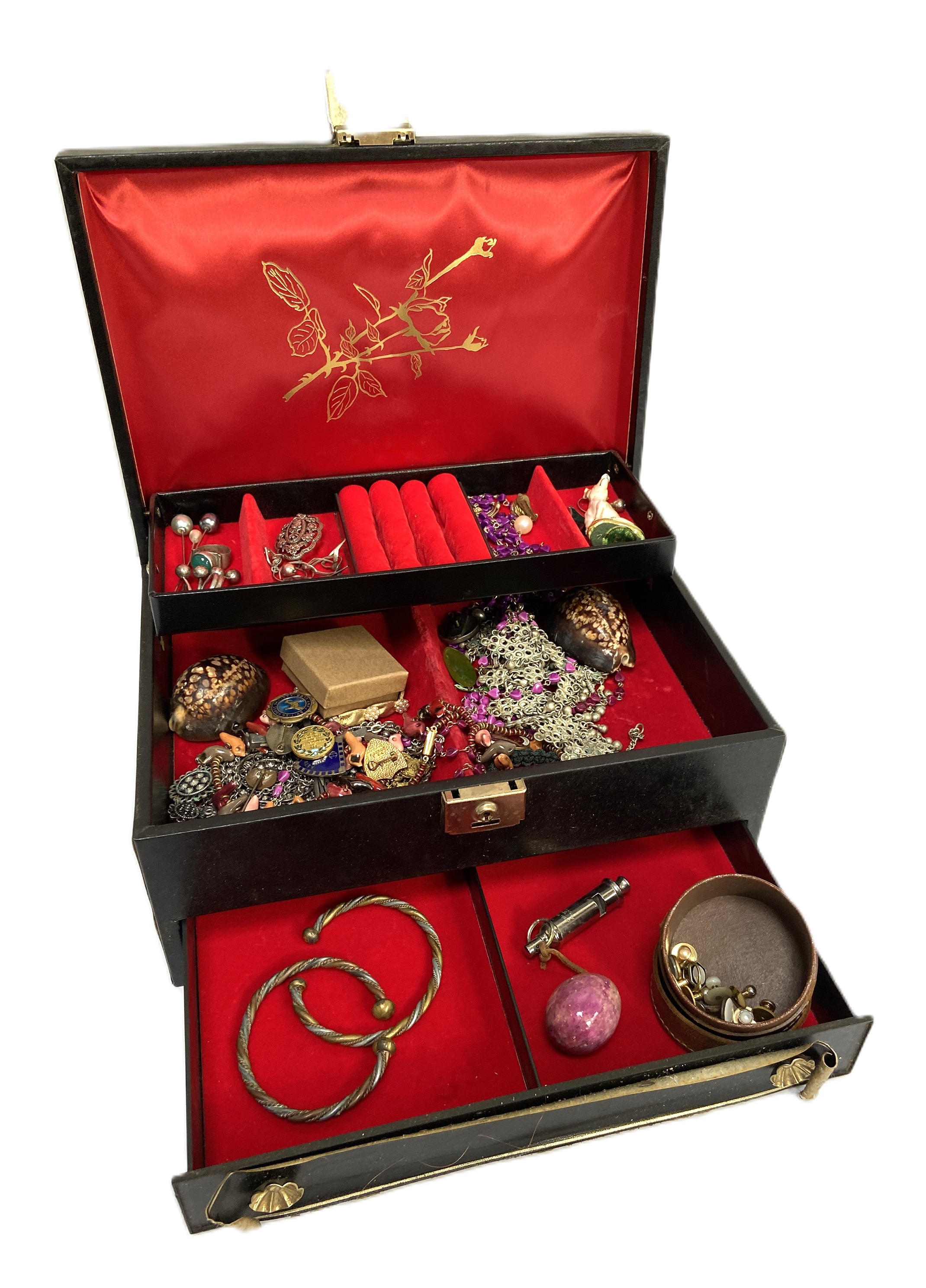 Assorted costume jewellery, including various necklaces, hat pins, pendants and related, in a - Image 2 of 10