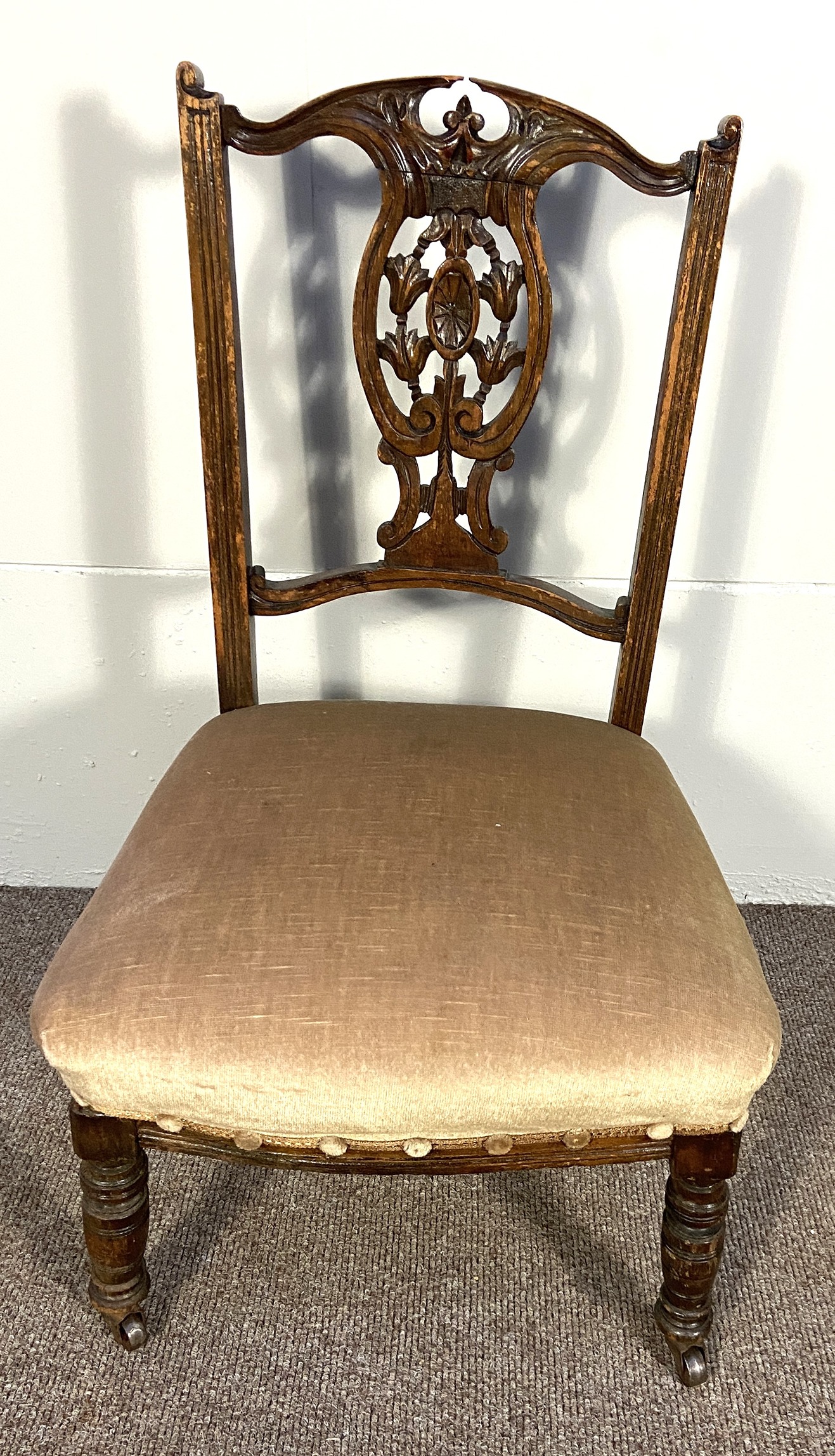 A pair of 19th century mahogany framed dining chairs, and a small salon chair with carved back (3) - Image 8 of 12