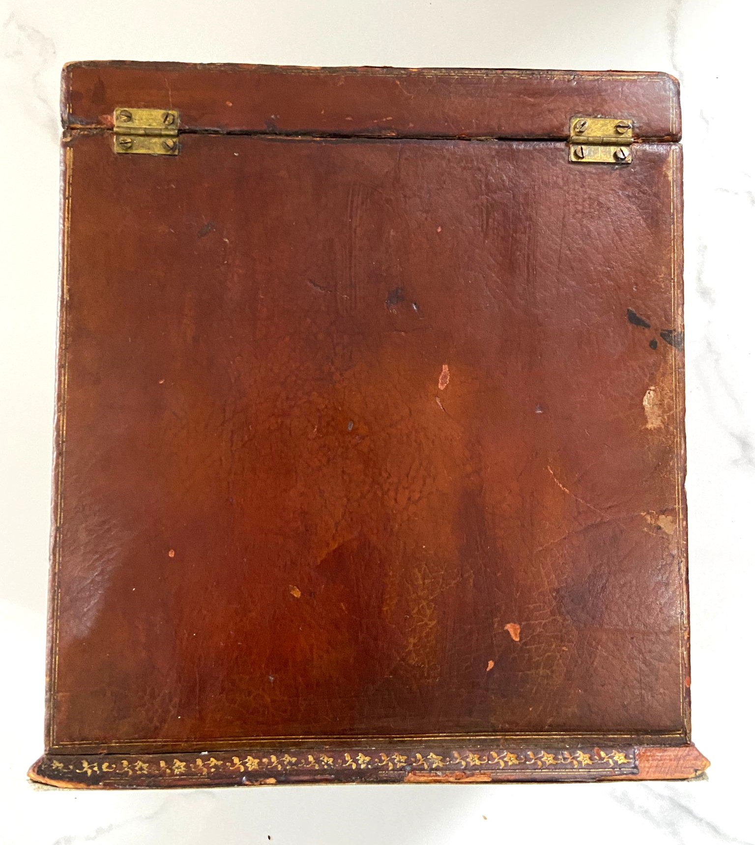 A Victorian leather cased correspondence box, in the form of a Georgian style knife box, the - Image 5 of 8