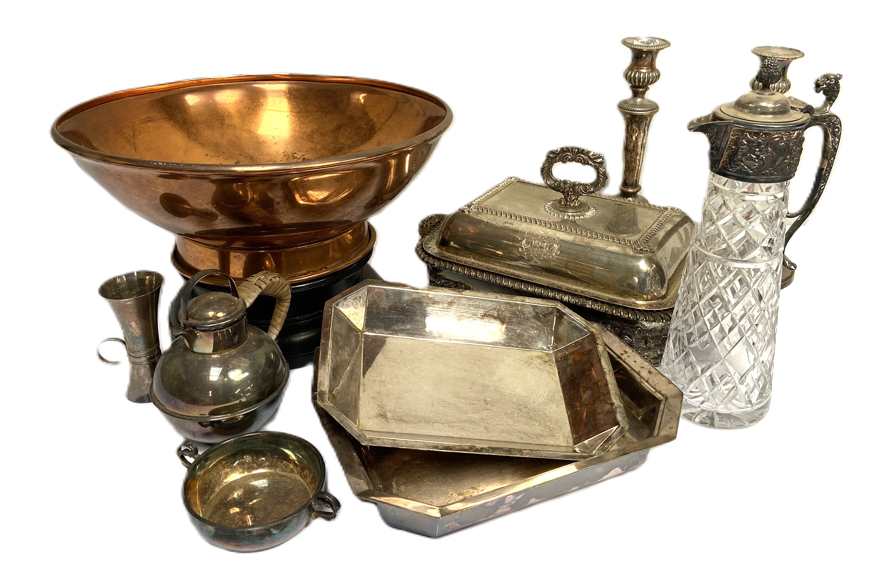 Assortment of silver plate, including a pair of candlesticks, a claret jug, two covered entree