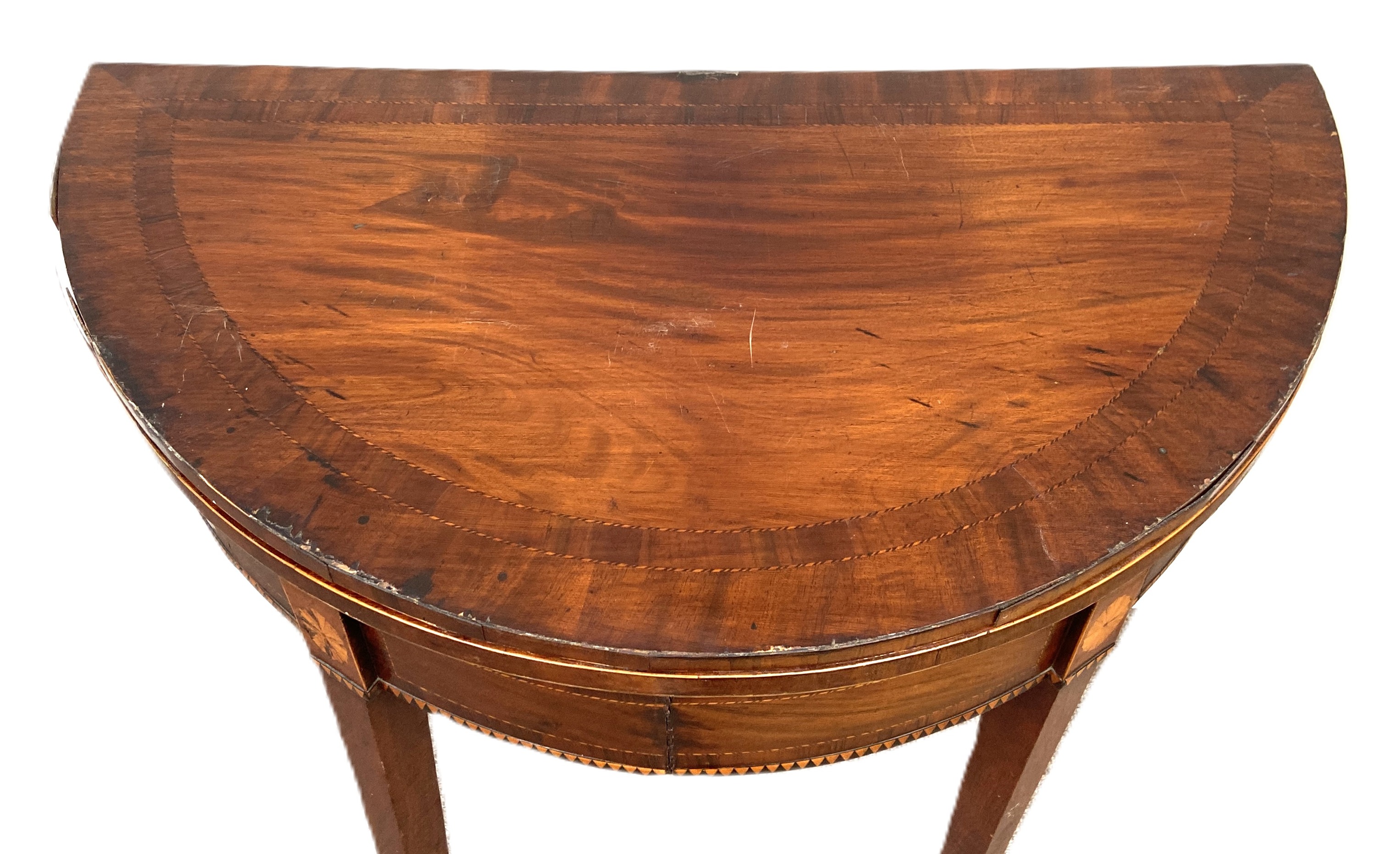 A George III mahogany demi lune tea table, late 18th century, with foldover top and inlaid frieze on - Bild 5 aus 7