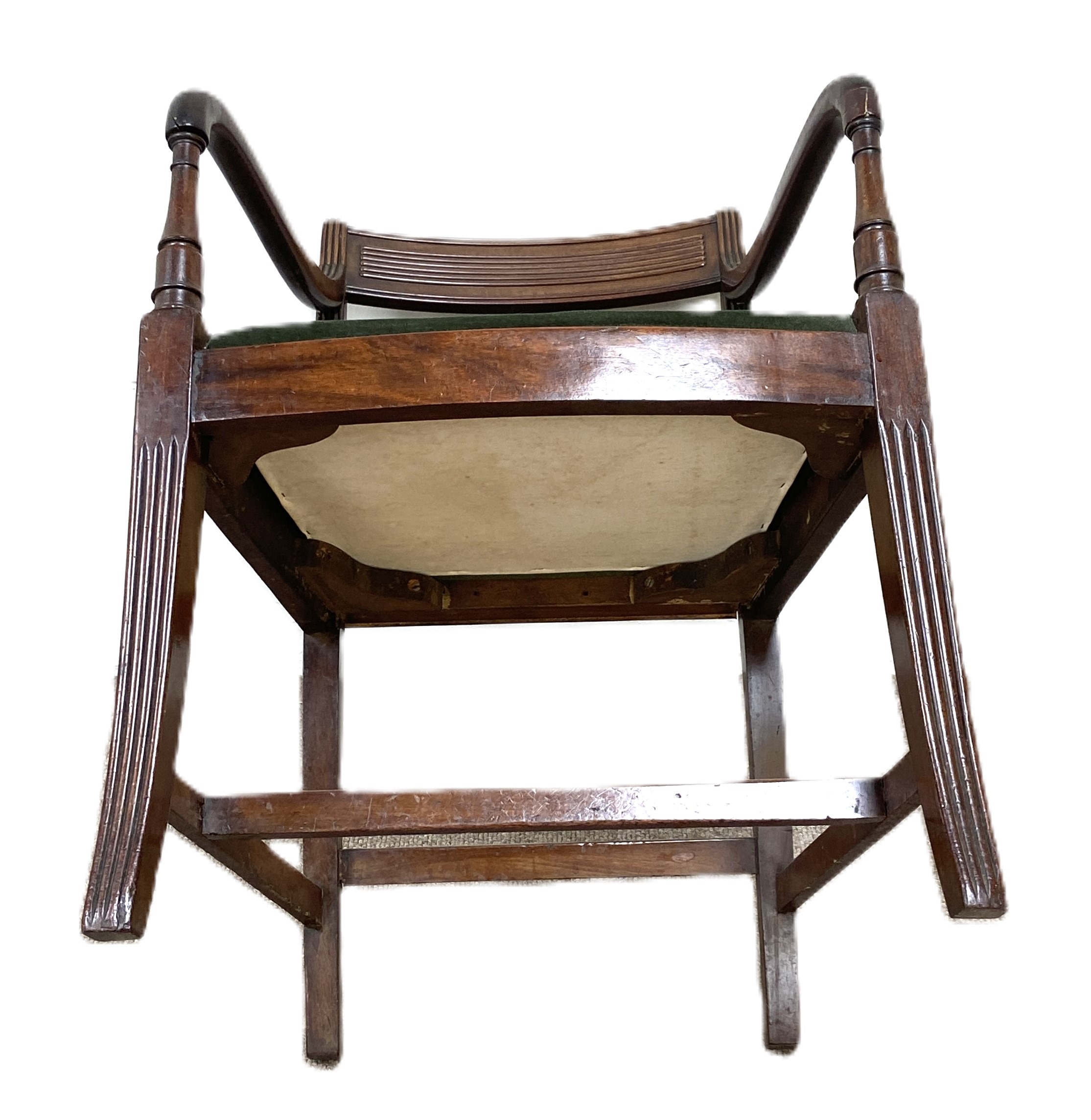 A late Regency mahogany armchair, with reeded back, arms and legs; and another similar Regency style - Bild 6 aus 7