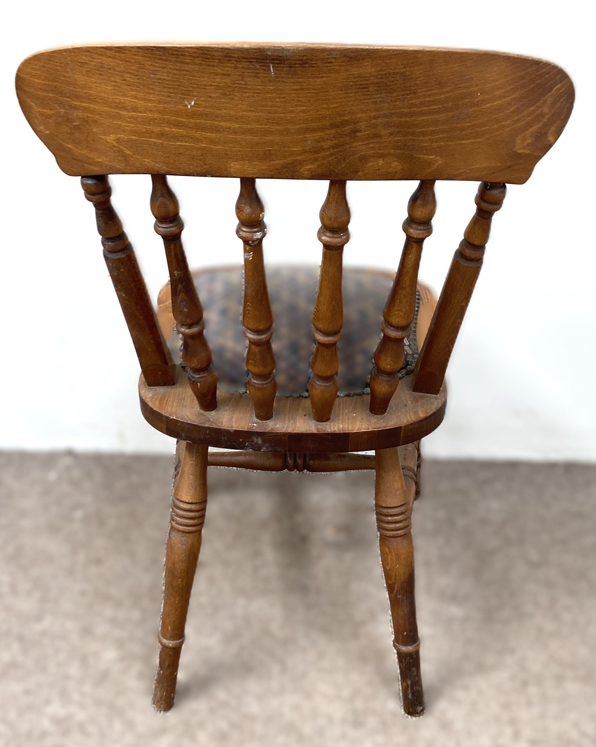 An Ercol ash wood three tier serving trolley, 71cm wide; also an 18 bottle wine rack, with corkscrew - Image 6 of 8