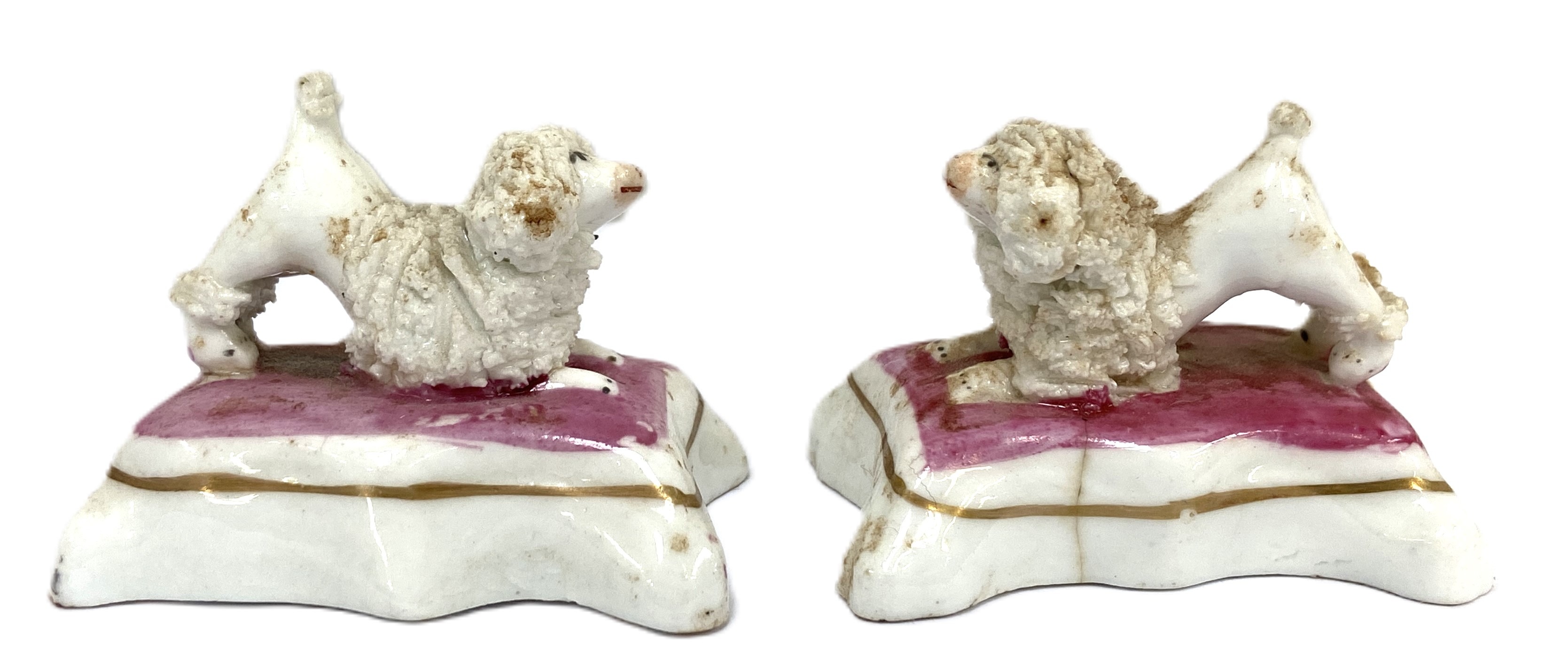 A small group of china figure groups, including two small figures of poodles on cushions; two - Bild 3 aus 6