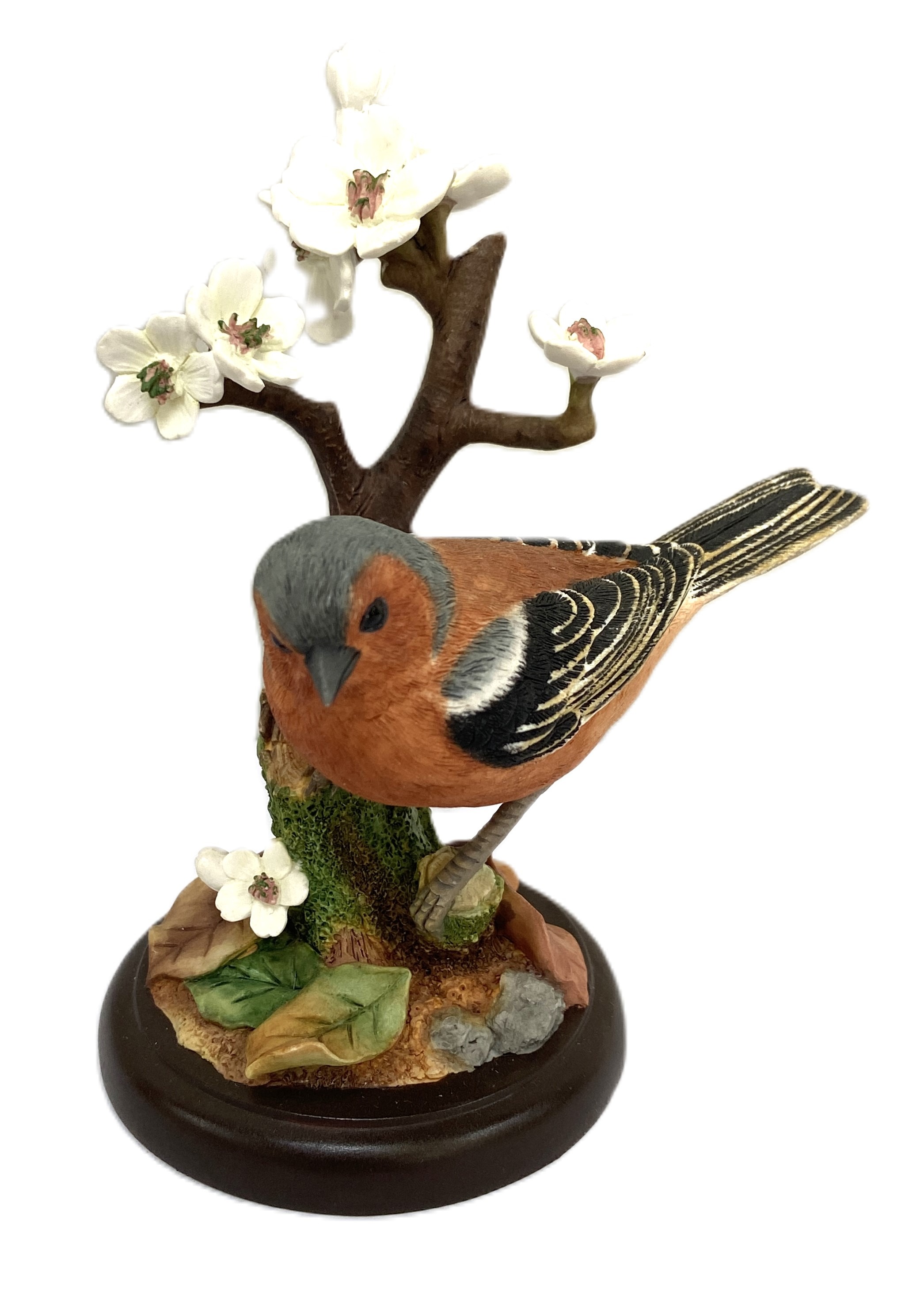 A collection of assorted figurines of birds, including a Goebel porcelain Bullfinch; a Boehm - Image 2 of 8