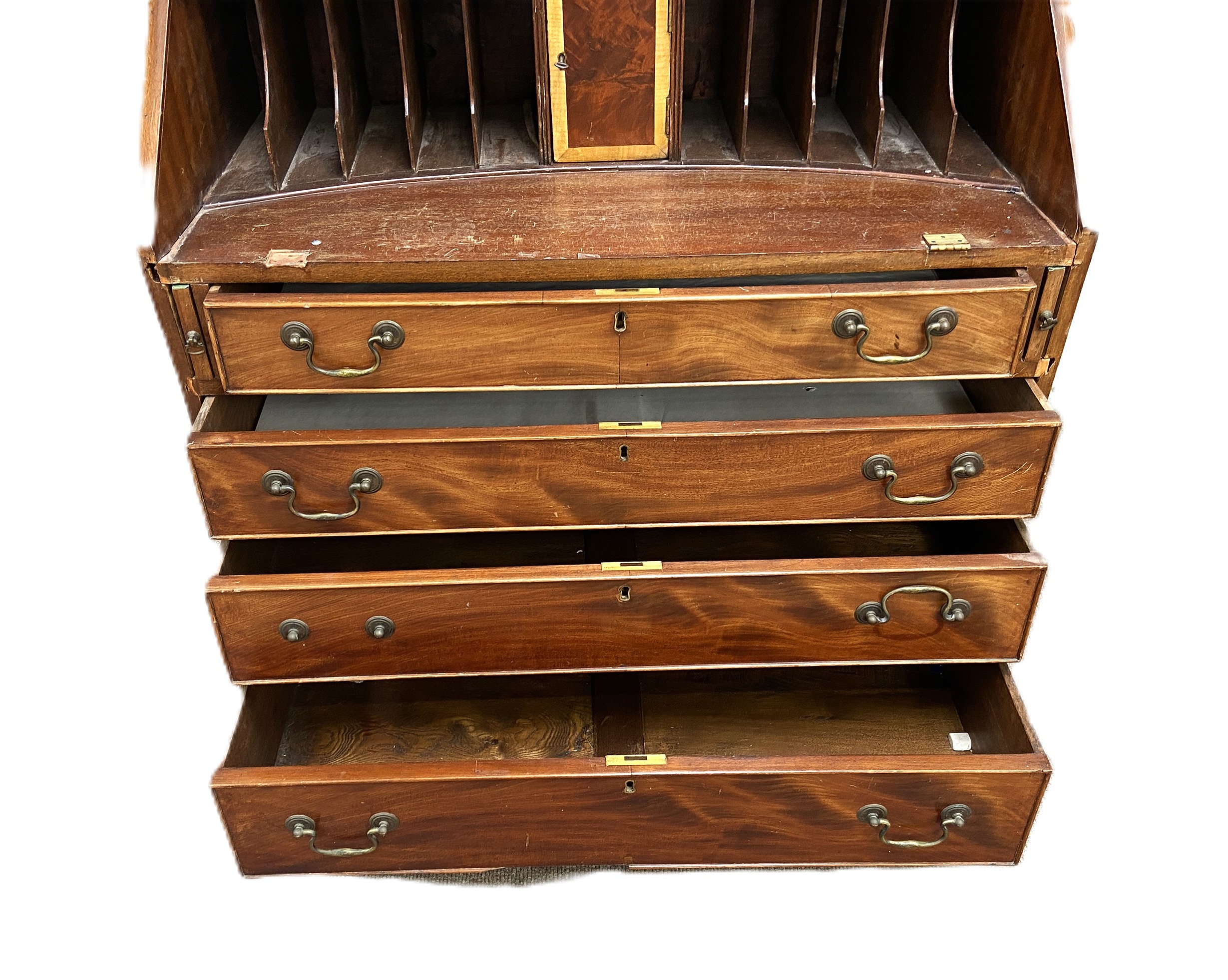 A George III style mahogany bureau bookcase, circa 1900, with a broken pediment over two astragal - Bild 2 aus 5