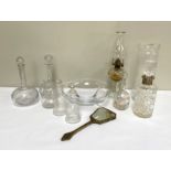 Assorted glassware, including various decanters and an oil lamp (a lot)