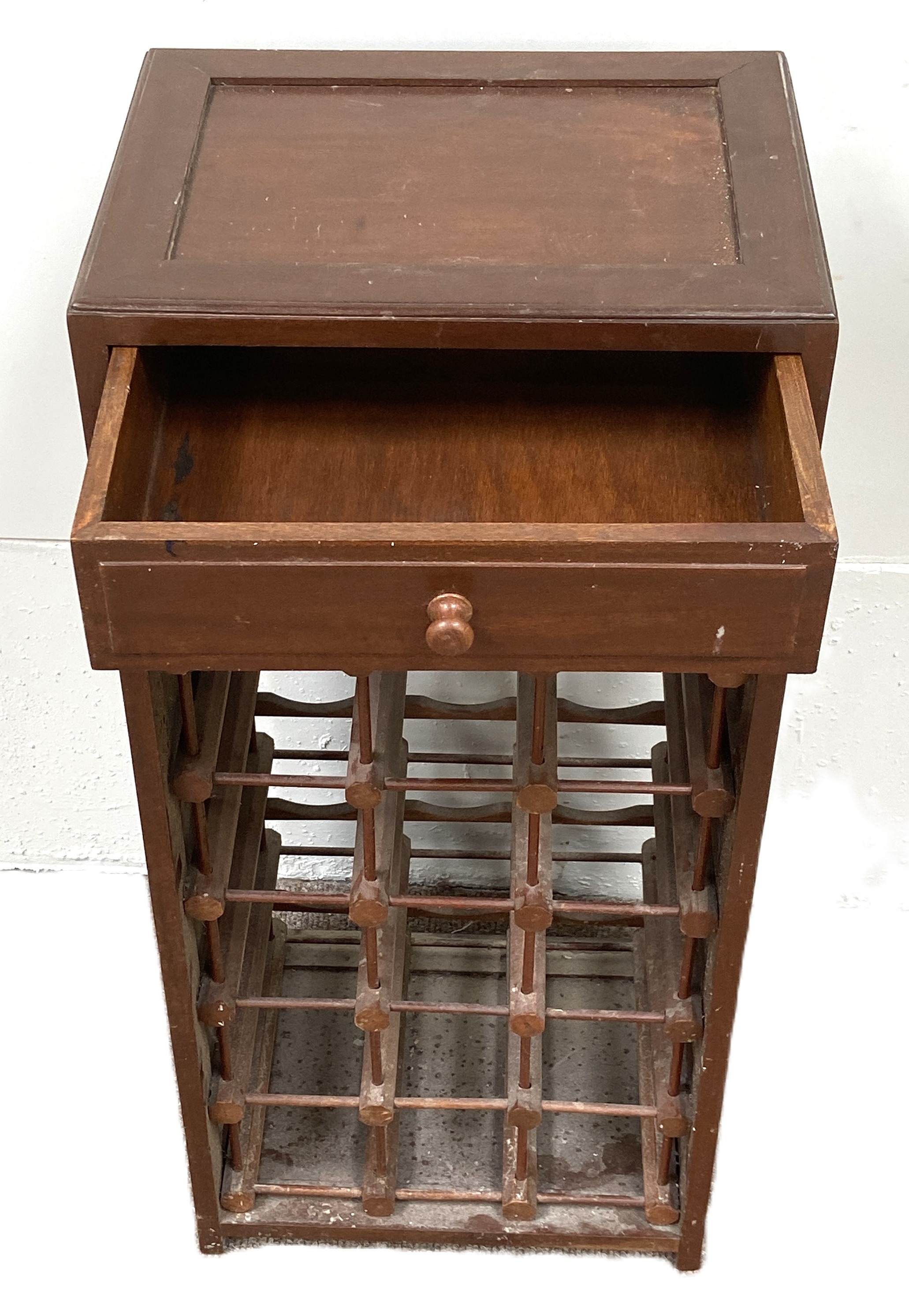 An Ercol ash wood three tier serving trolley, 71cm wide; also an 18 bottle wine rack, with corkscrew - Image 4 of 8
