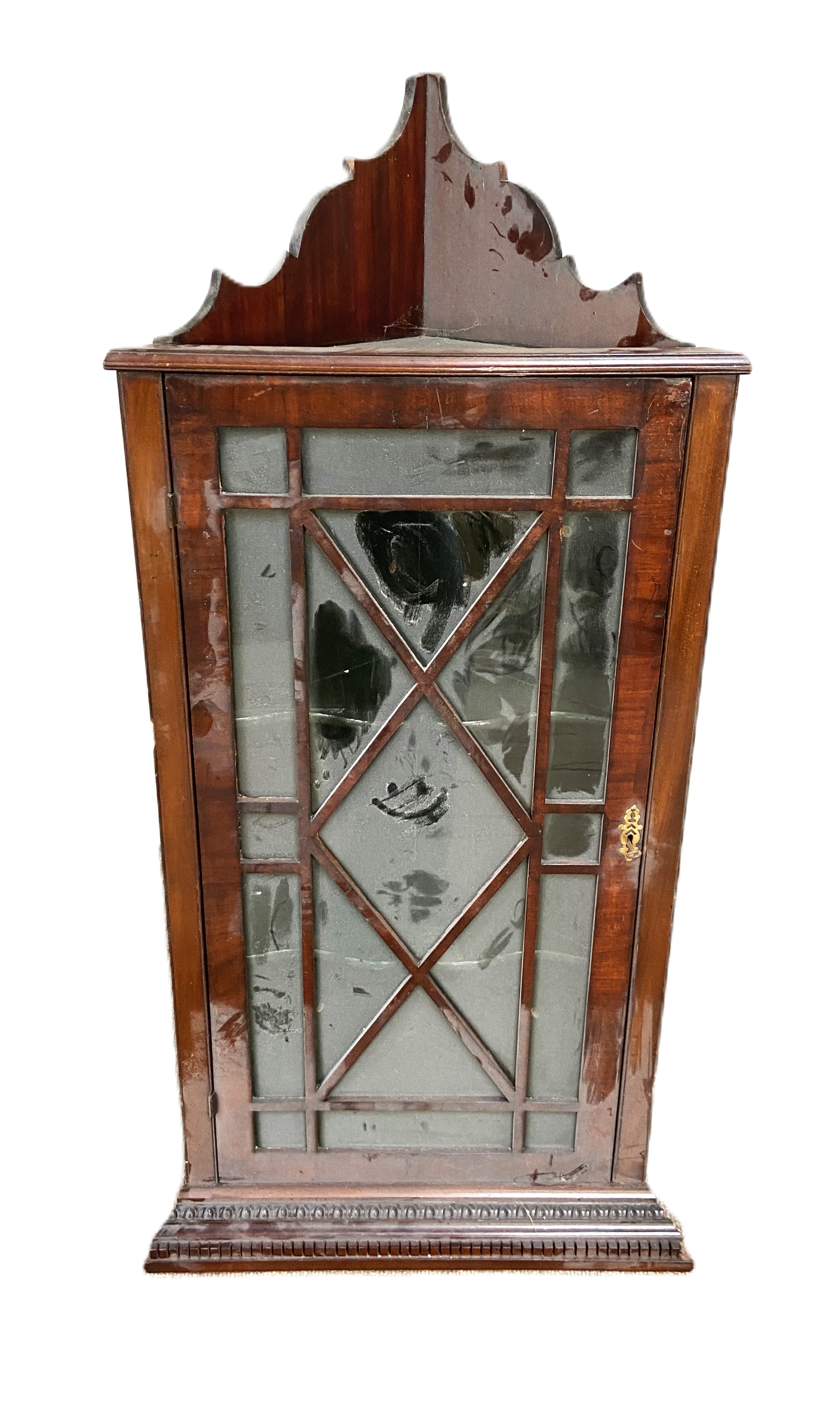 A George III style mahogany wall mounted corner cabinet, with single glazed door.  69cm wide, 41cm - Image 2 of 4