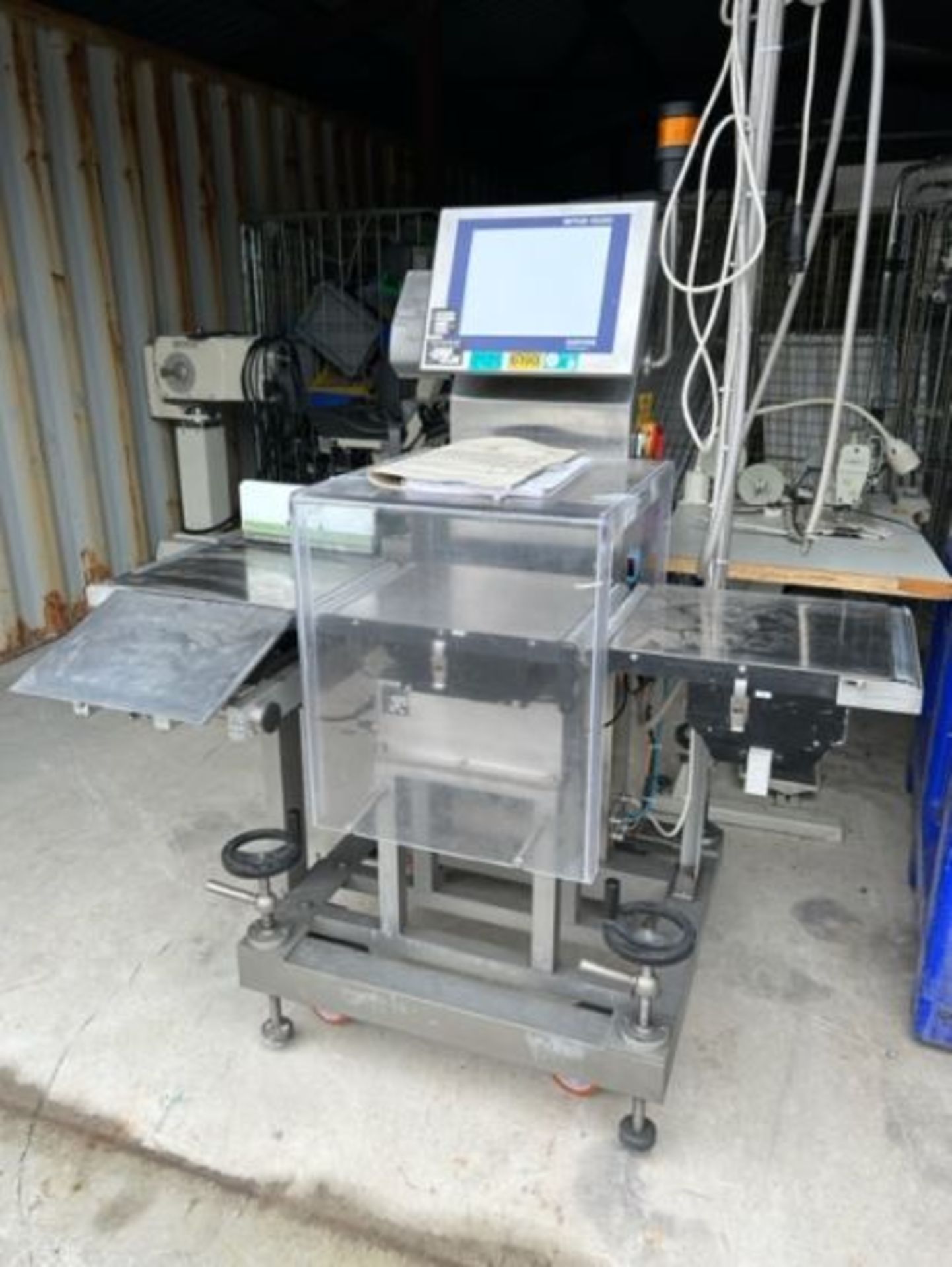 Mettler Toledo Garvens GmbH checkweigher with rejecter, type: S3, fabrication number: 33004489, year - Image 2 of 7