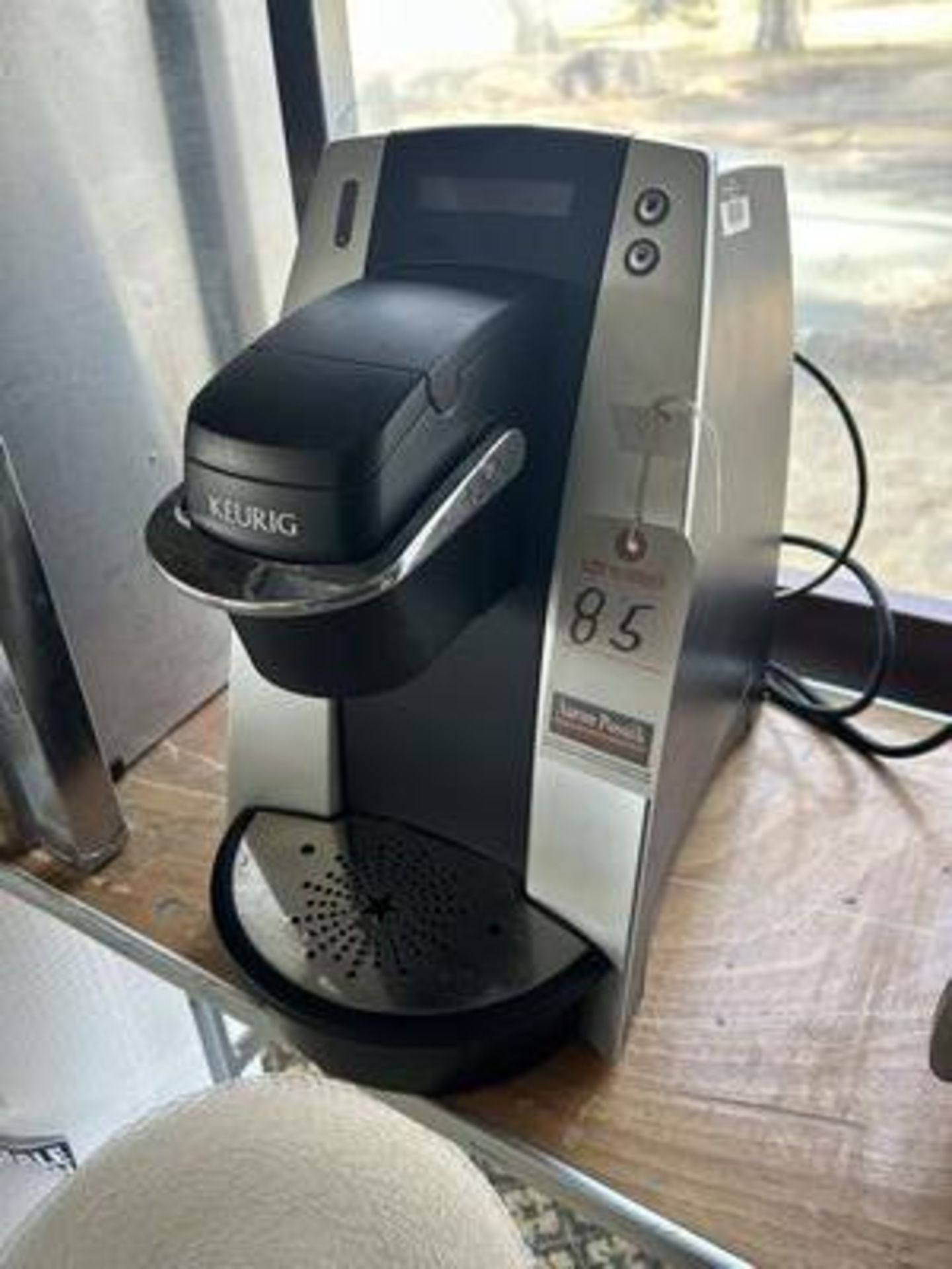KEURIG 1-CUP COFFEE MACHINE