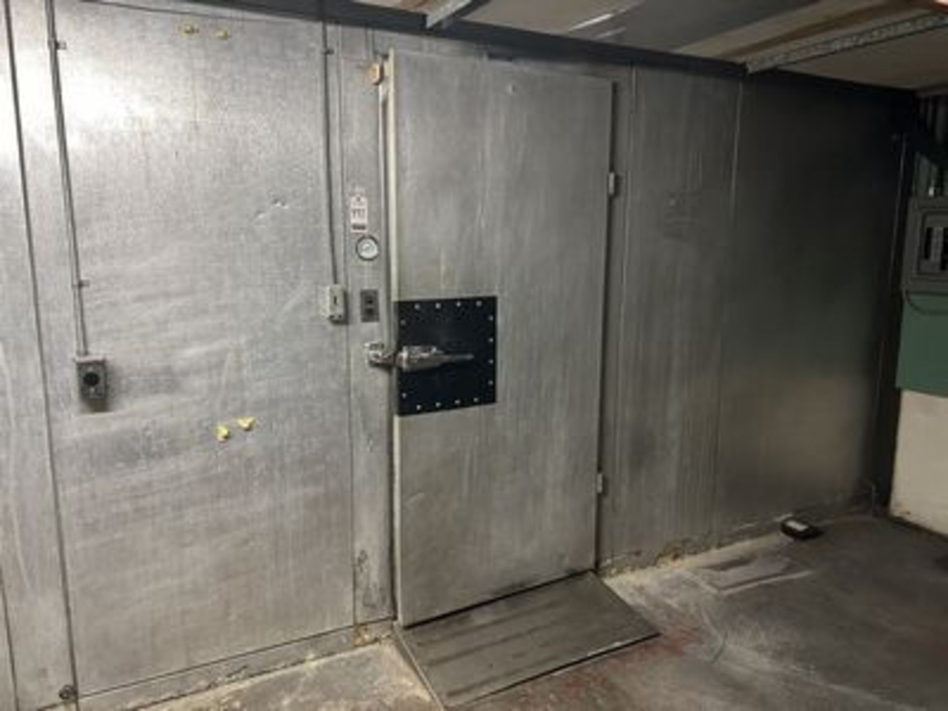 13'X6'X7' WALK-IN COOLER/FREEZER W/ BLOWER, COMPRESSOR & RAMP