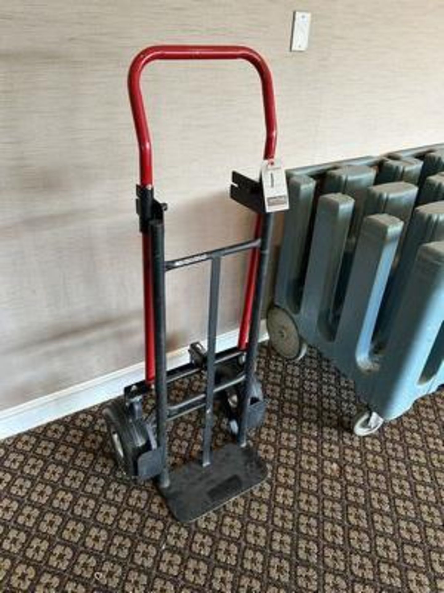 4-WHEEL HAND TRUCK/DOLLY