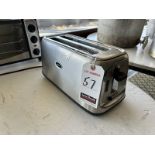 OSTER 4-SLICE TOASTER