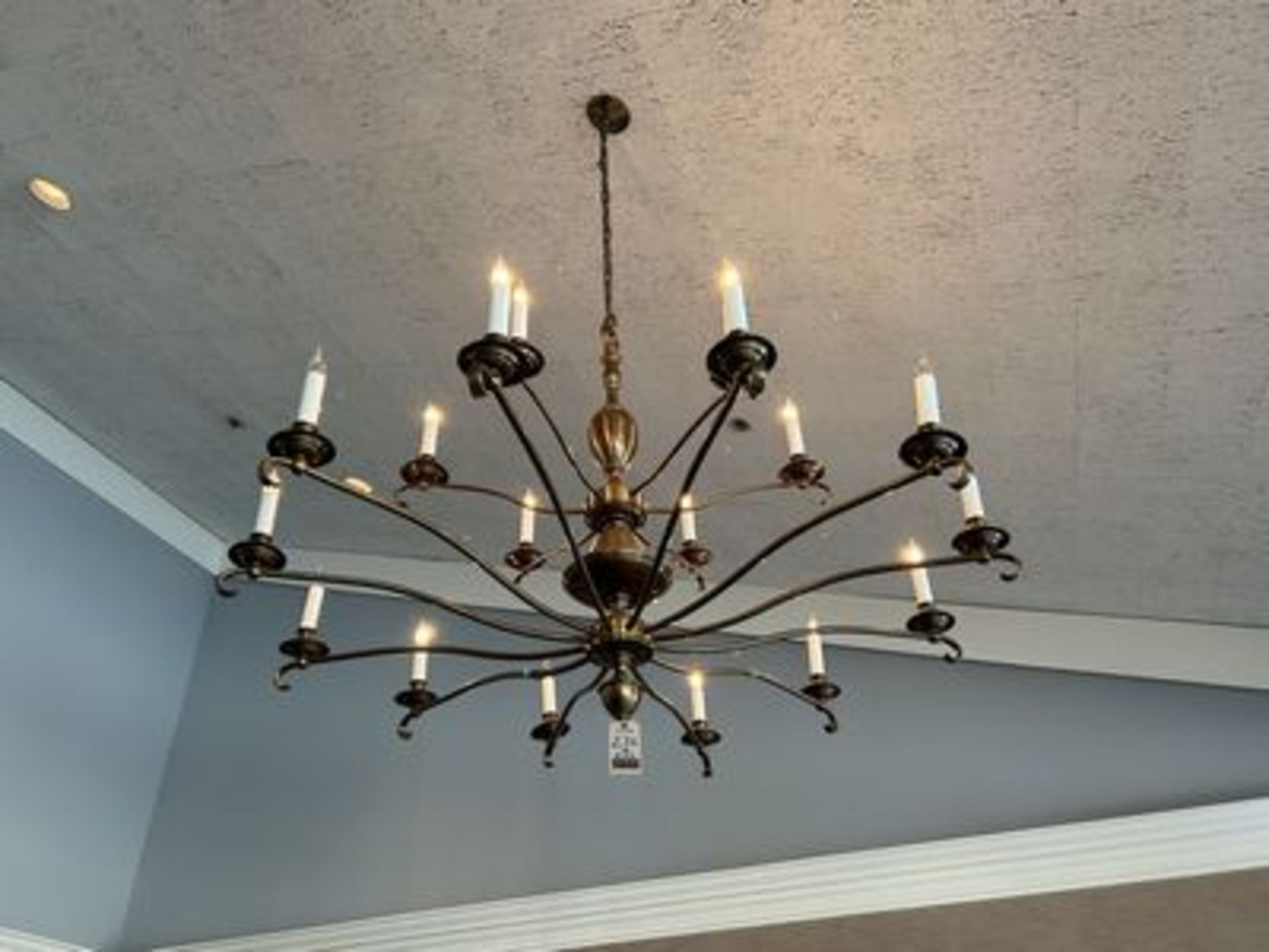 17-LIGHT HANGING CHANDELIER