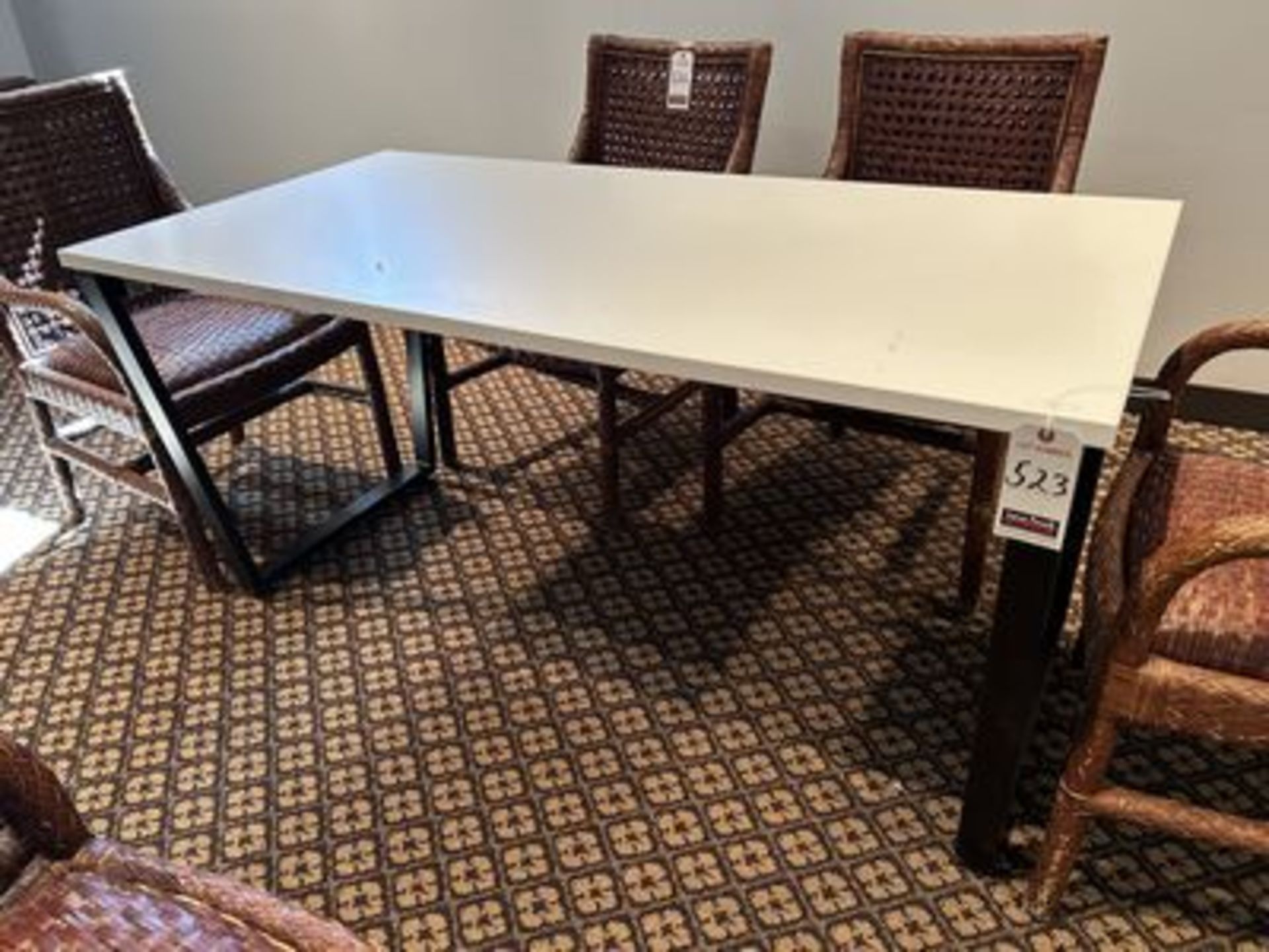 5' FORMICA DATA TABLE