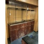 80"X87" 6D WOOD & GLASS SHOWCASE UNIT