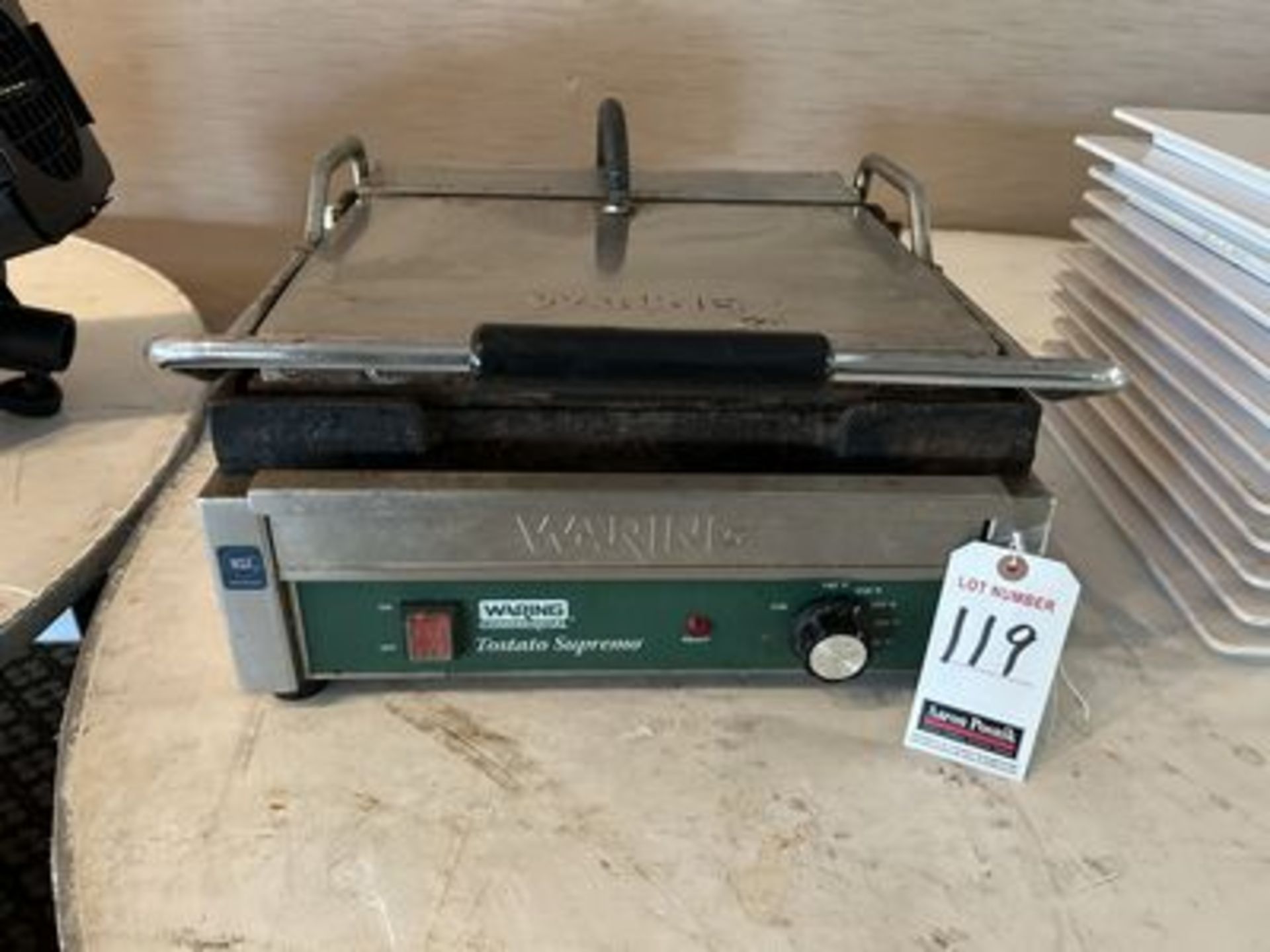 WARING 14"X10" TOP & BOTTOM PANINI GRILL