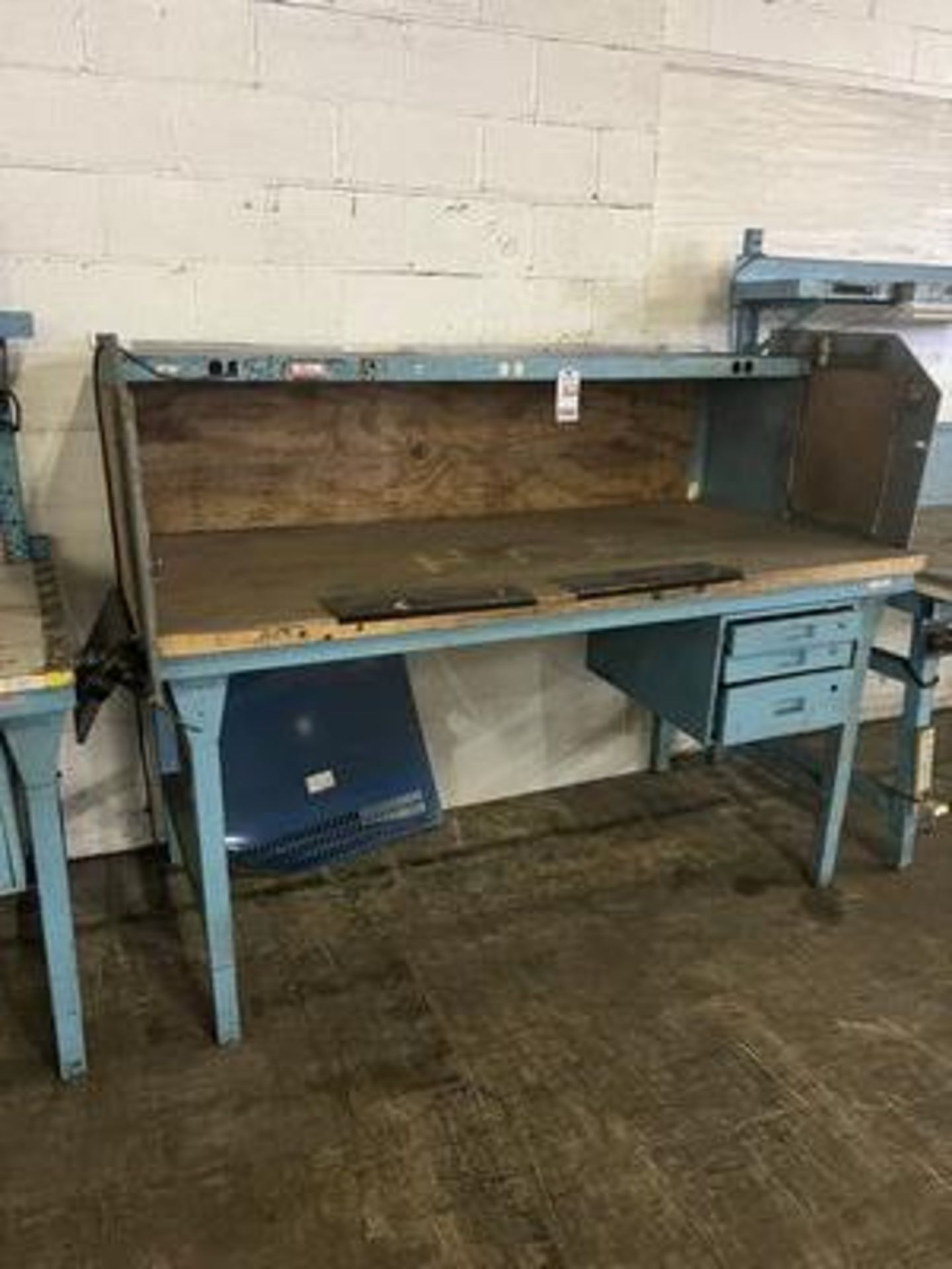 5' STEEL WORKTABLES