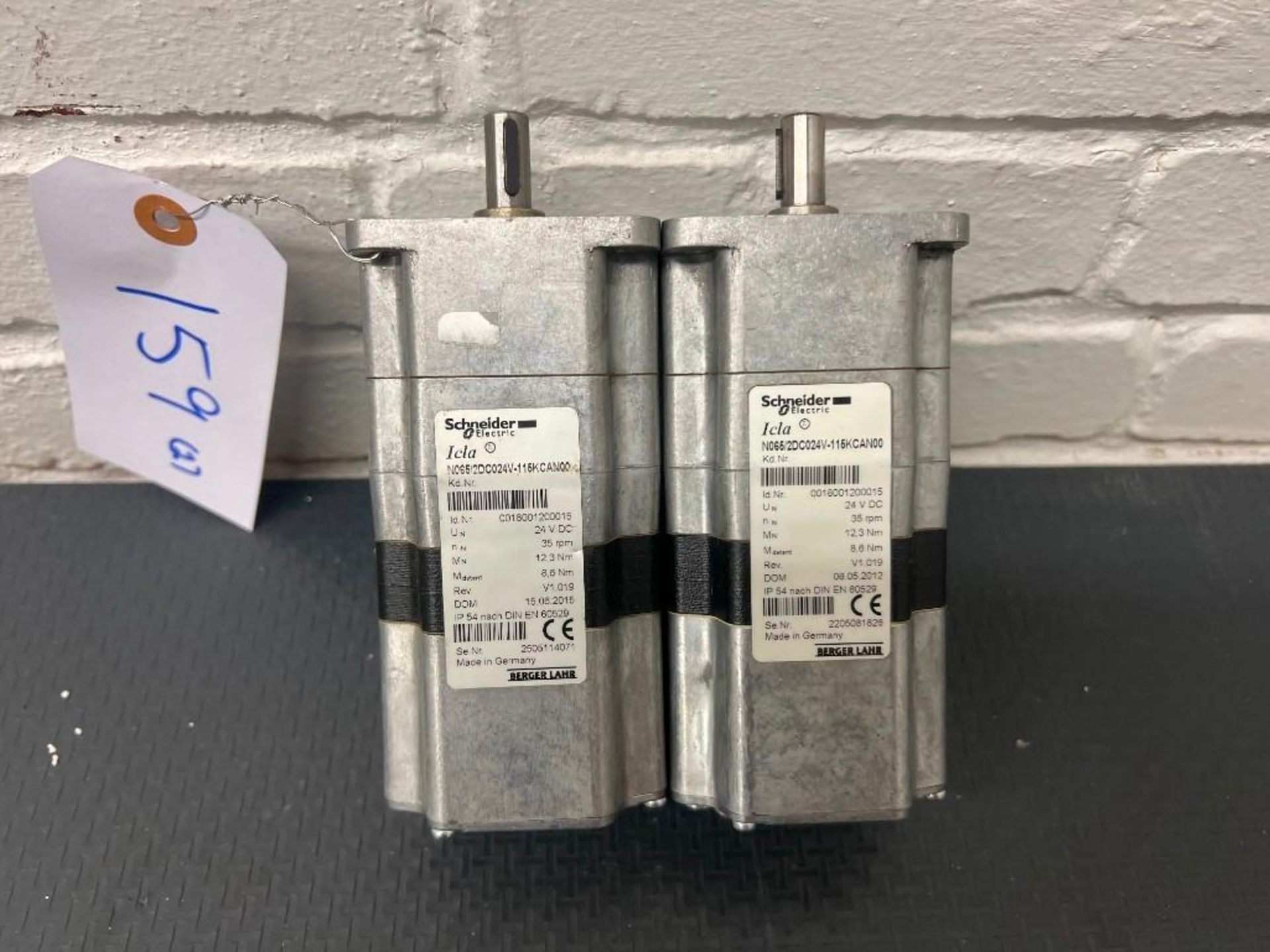 (LOT OF 2) SCHNEIDER ELECTRIC N065/2DC024V-115KCAN00