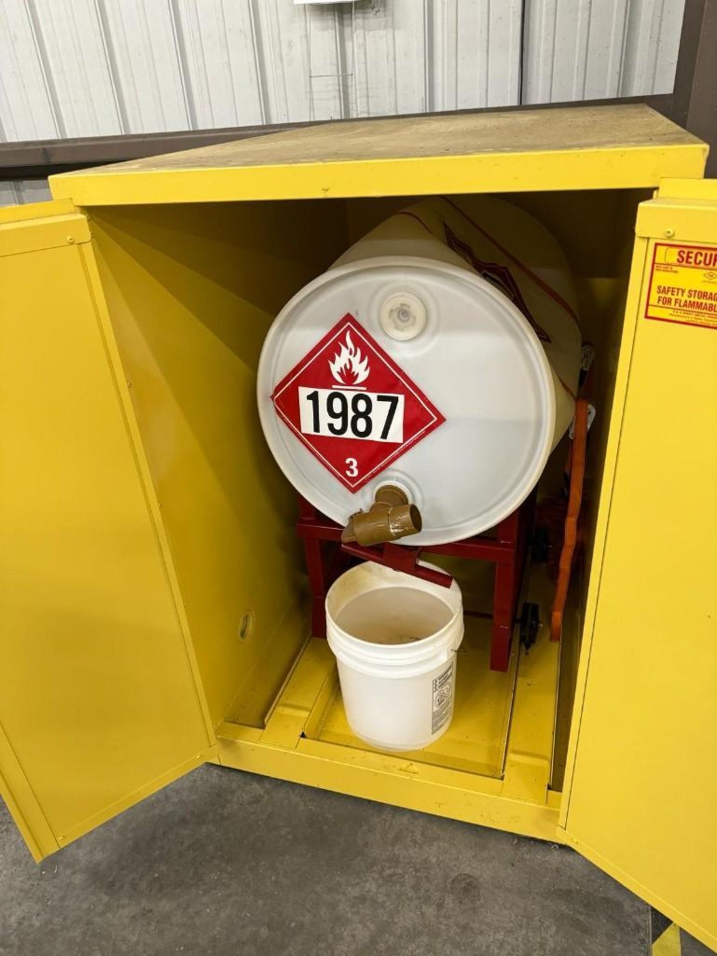 Securall 60 Gallon Horizontal Flammable 2-Door Cabinet, with drum cradle - Image 2 of 2