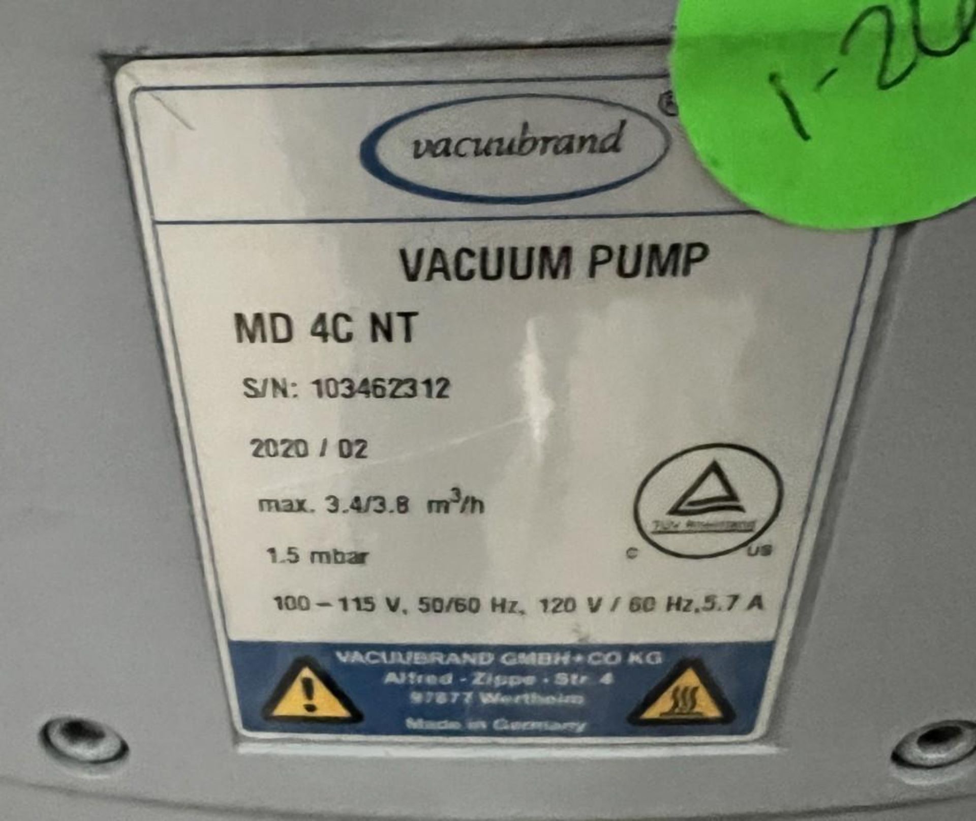 Lot Of (5) Vacuum Pumps. With (3) Vacuubrand model MD-4C-NT, Serial# 103261009, 103462312, 103346605 - Image 5 of 11