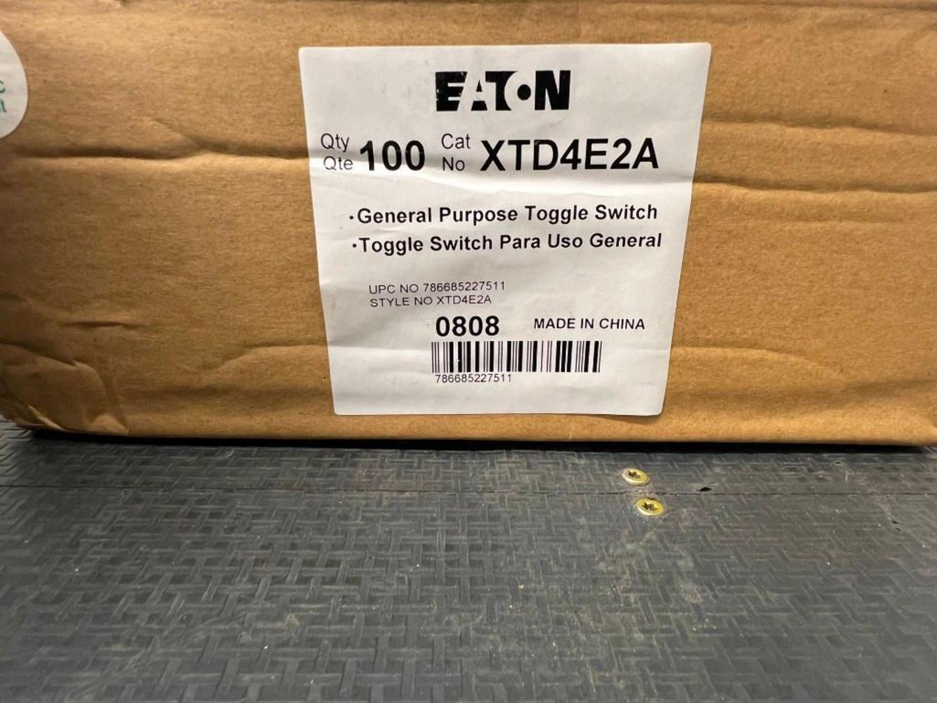 CASE OF 100 EATON XTD4E2A - Image 2 of 2