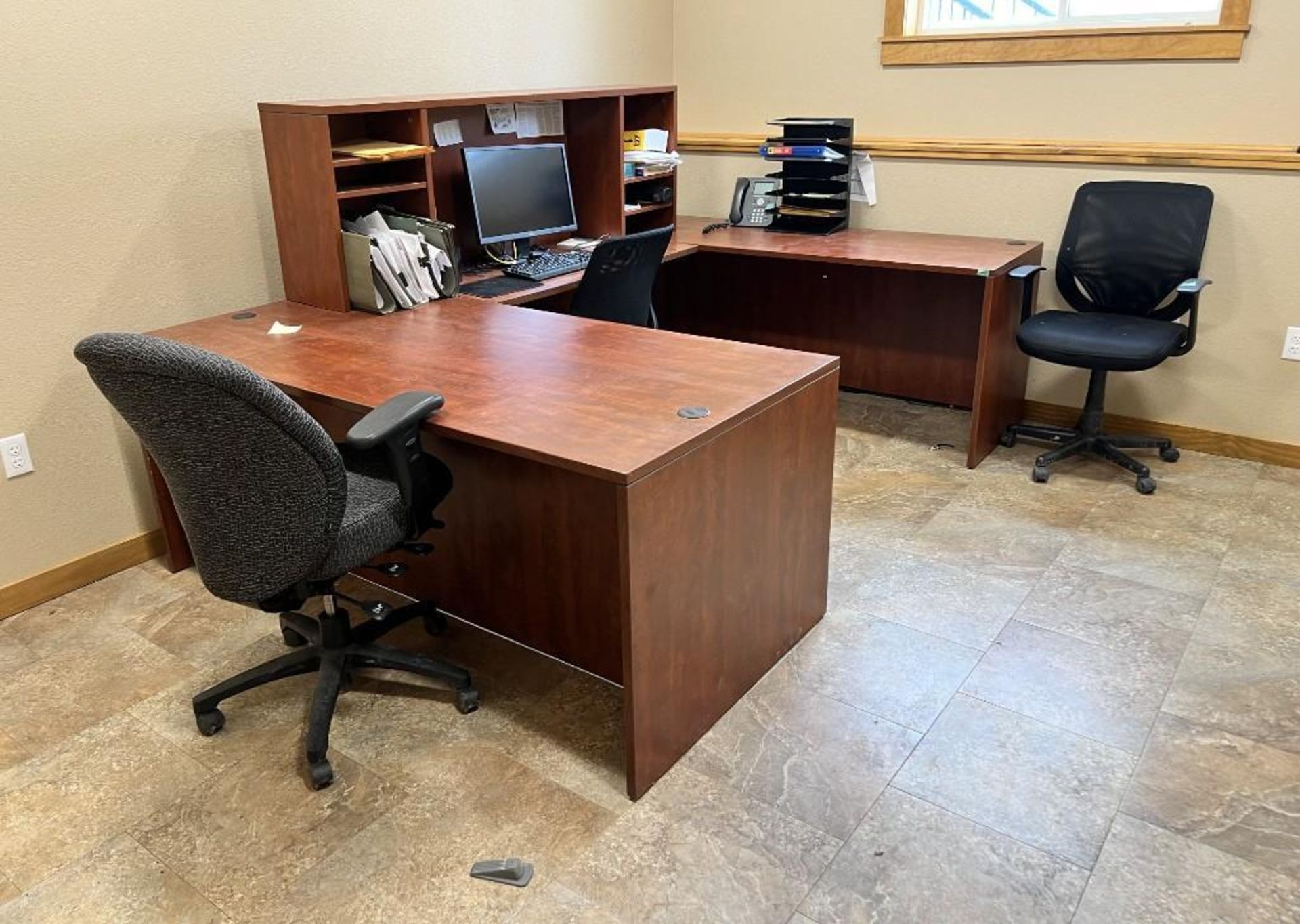 Lot Of Contents Of Room 4. With U shaped desk (3) chairs, monitor, keyboard.