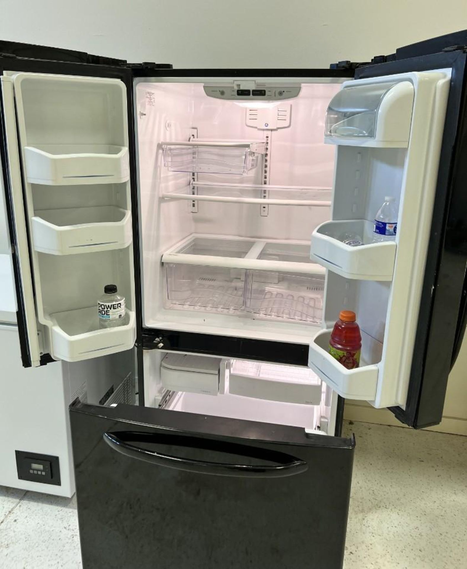 GE Energy Star Approximate 22 Cubic Foot French-Door Refrigerator, Model GFSF2HCYC BB, Serial# VS 31 - Image 2 of 4