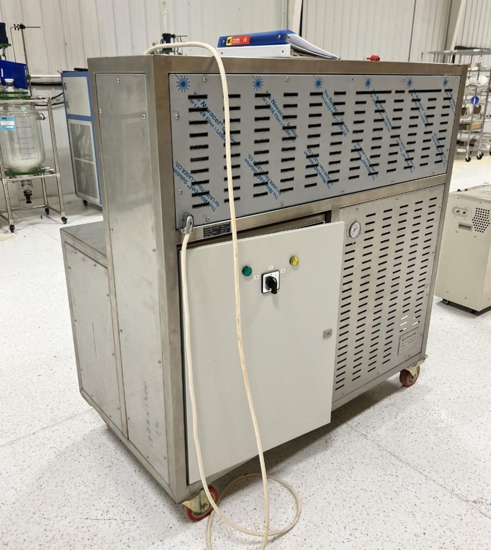 Comerg Tetrafluoroethane Extraction Machine, Model 2X10L, Serial# 2.10.018, Built 2018. - Image 4 of 17