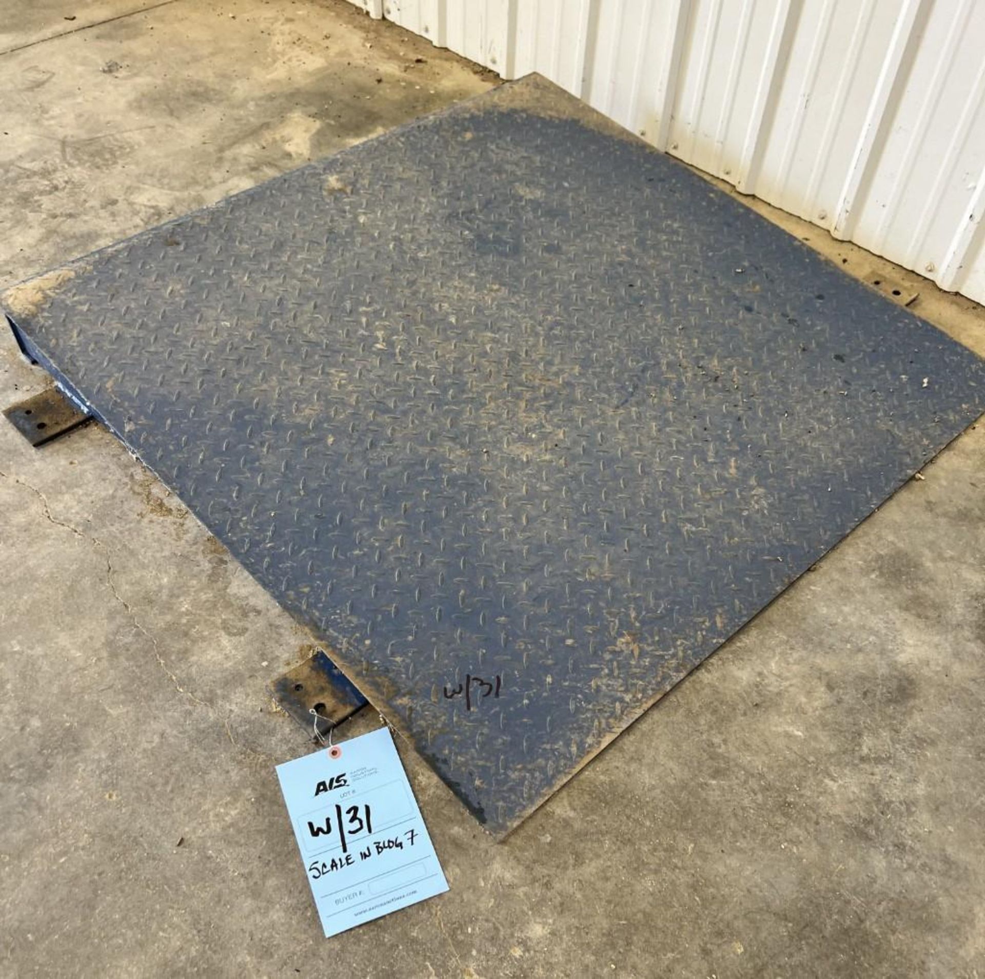 Lot Of (5) Floor Scales. With (4) Rice Lake 2000# 48" X 48" model 4X4HP-2K, serial# 130432, 130180, - Image 16 of 17