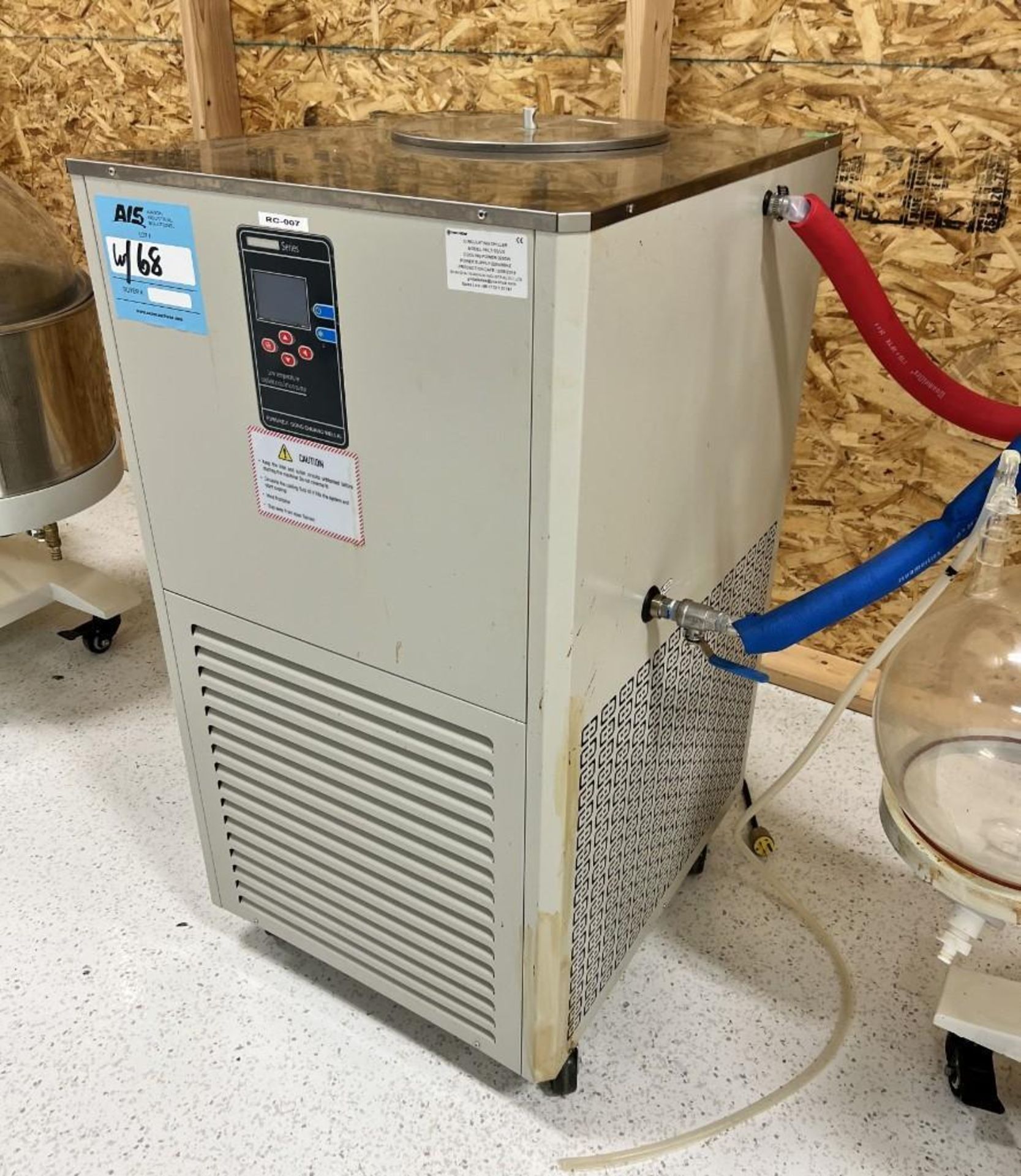 YHCHEM Rotary Evaporator, Model RE50V2, Built 12/2019. With a YHCHEM circulating chiller, model YHLT - Image 10 of 12