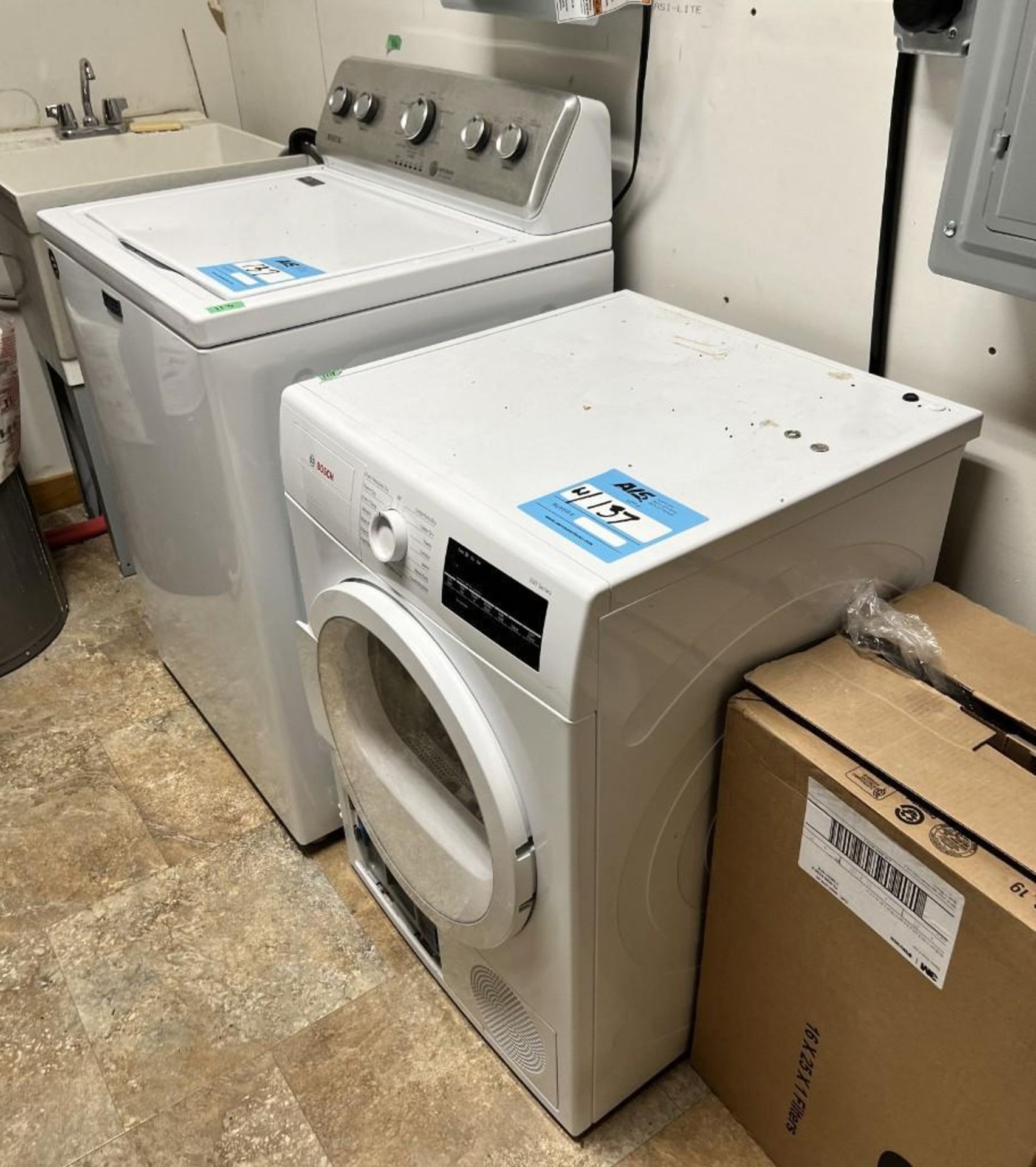 Lot Of Washer & Dryer. (1) Maytag Washing Machine, Type 588-20, Model MVWC465HW2, (1) Bosch 300 seri