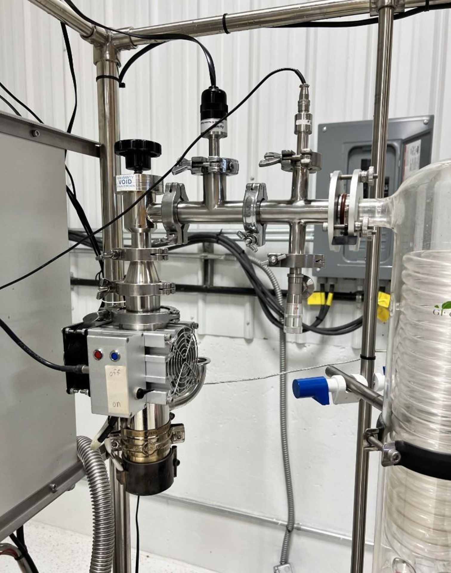 YHCHEM Wiped Film Molecular Distillation System, Model YMD-150, Built 05/2019. With misc. glass, vac - Image 7 of 29