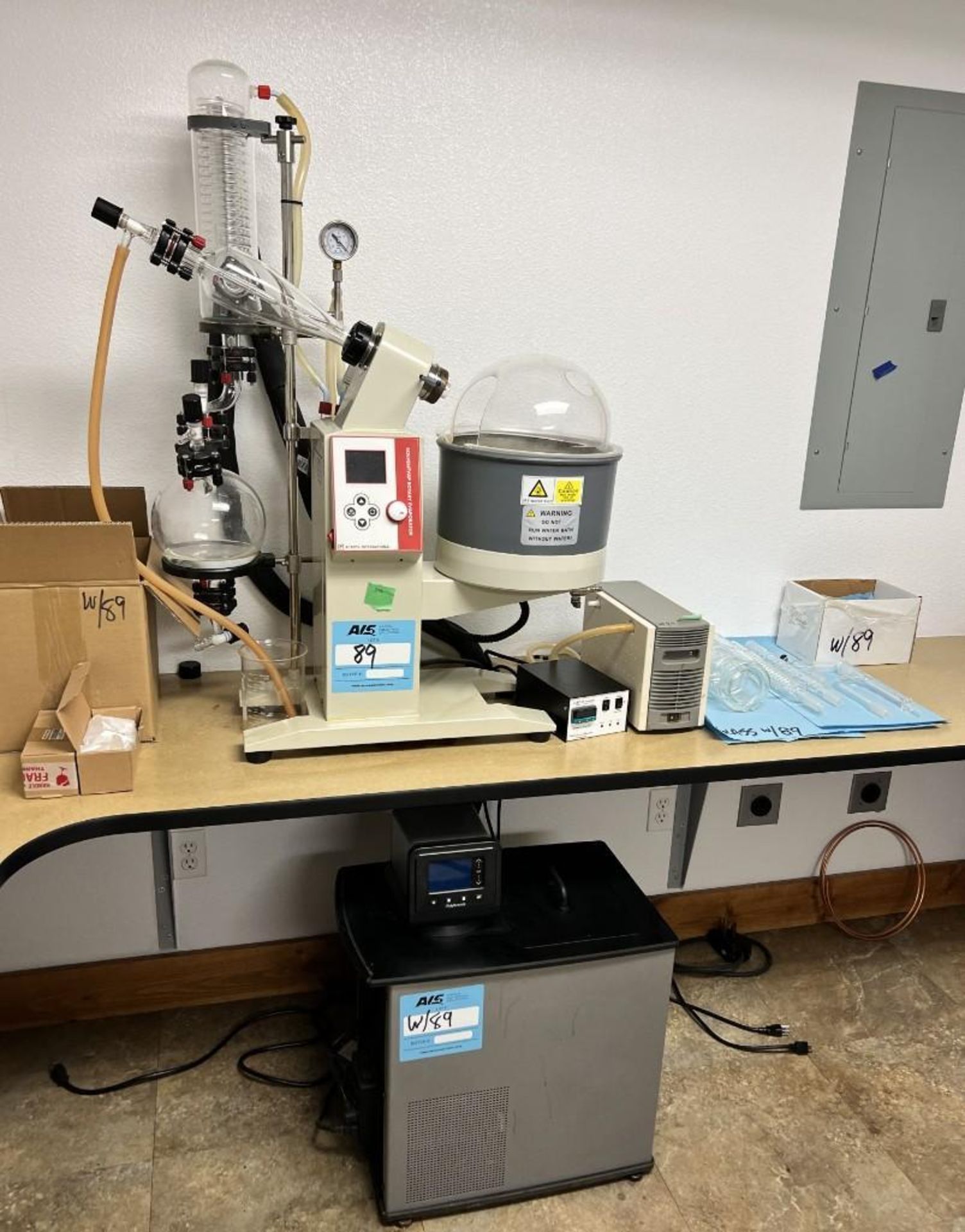 Across International SolventVap Rotary Evaporator, Model SE13, Serial# 18080434, Built 08/2018. With - Image 2 of 17