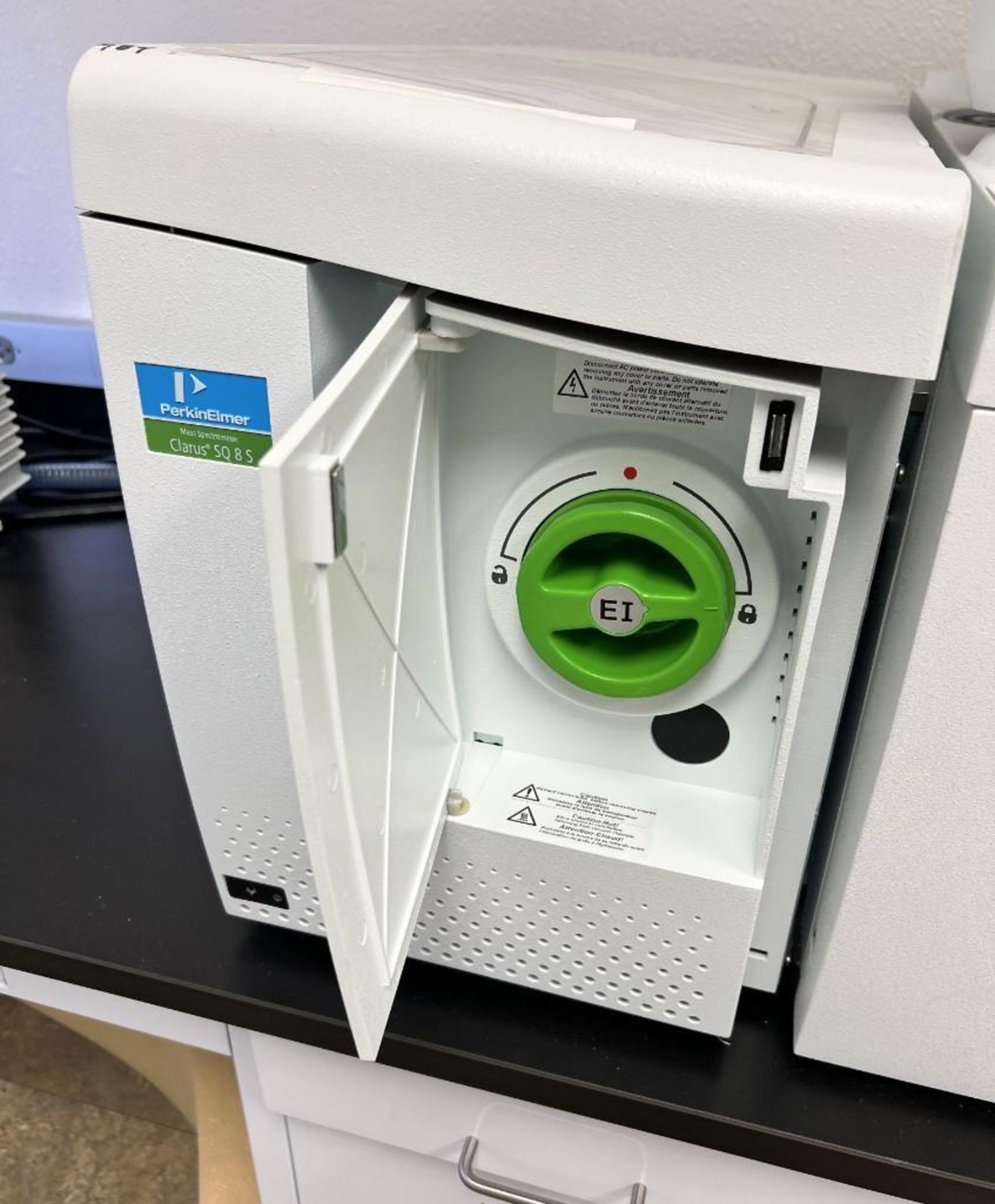 Perkin Elmer Mass Spectrometry System. Consisting Of: (1) Clarus SQ 8 S mass spectrometer, part# N64 - Image 4 of 21