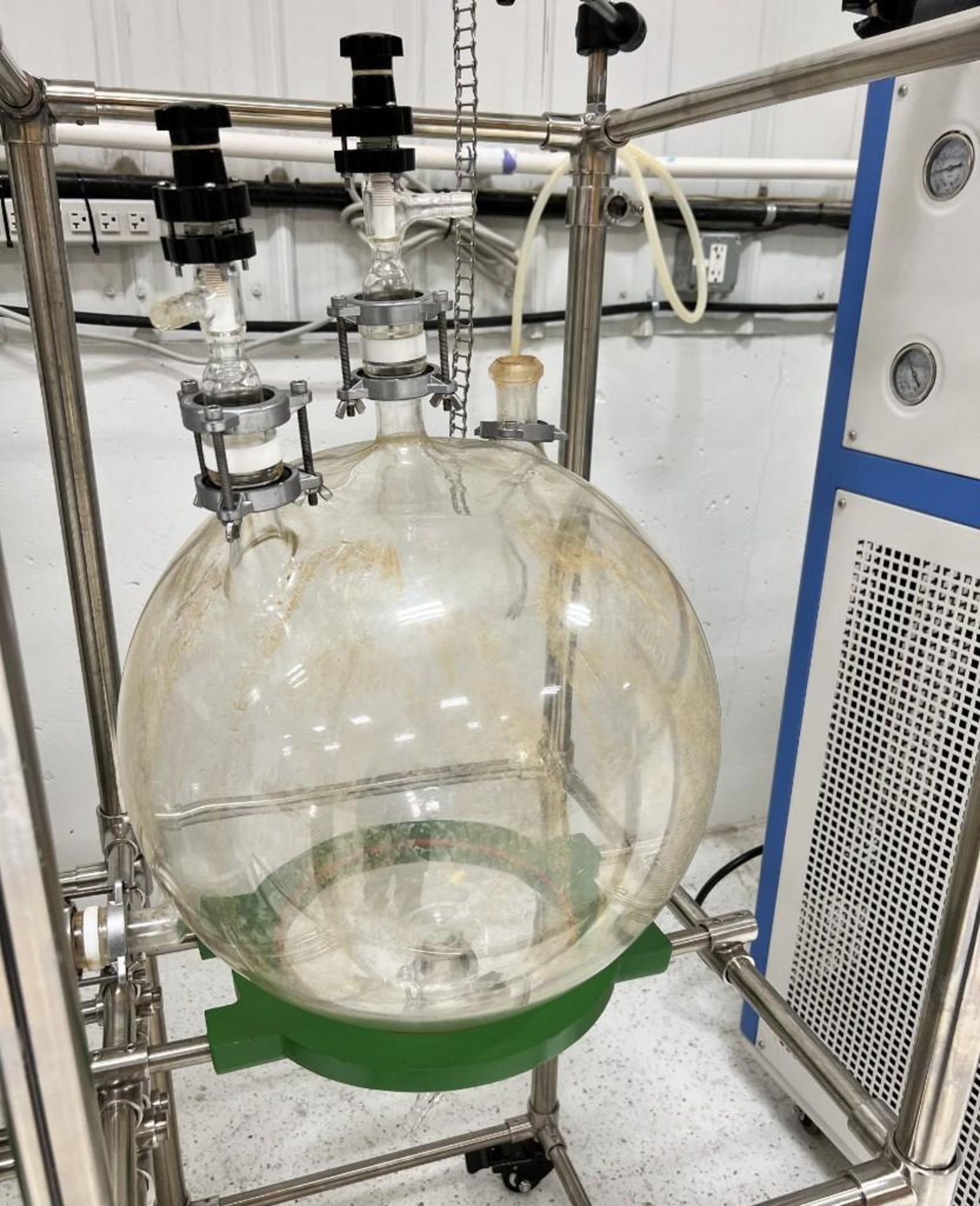 YHCHEM Glass Crystallization Reactor, Model EX-YFR-100L, Built 06/2019. With flask, YHCHEM model YHL - Image 9 of 13