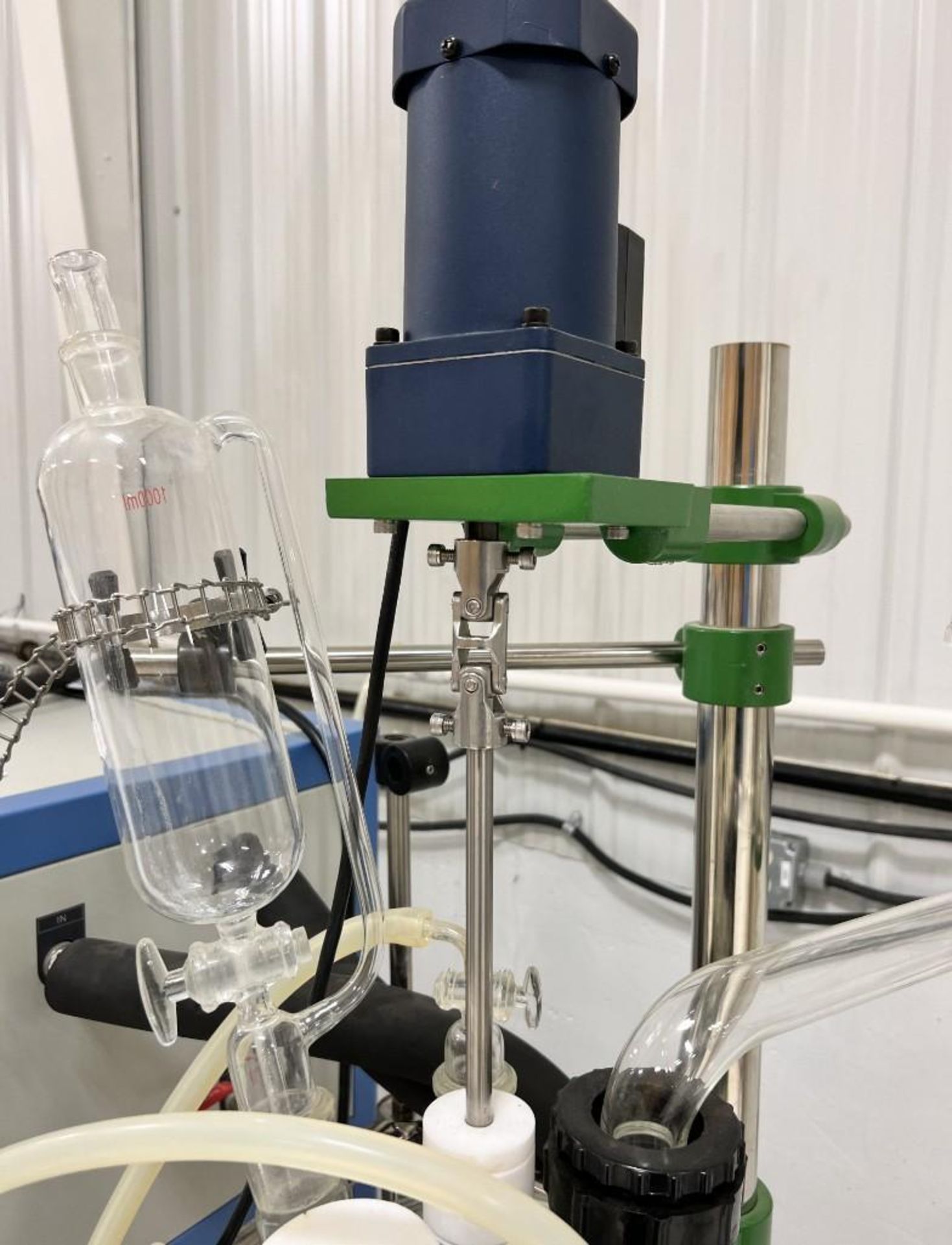 YHCHEM Jacketed Glass Reactor, Model JGR50L, Built 05/2019. With YHCHEM model YHLT-60A1 circulating - Image 5 of 11