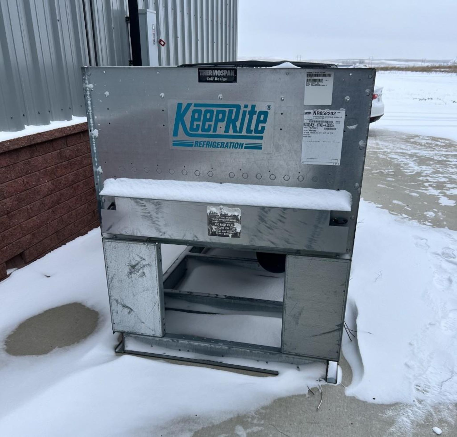 Keeprite Air Cooled Condensing Unit, Model KVS030L6-HT4B-A2CK36, Serial# 192106611. ***SEE LOT# 43** - Image 4 of 11