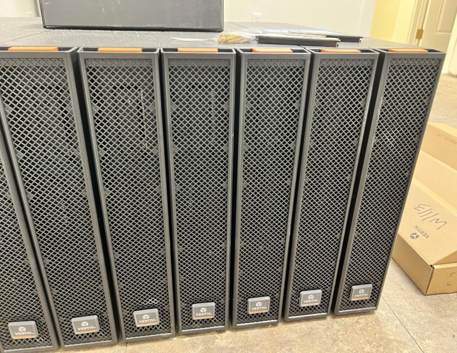 Vertiv Liebert GXT5 UPS System. - Image 3 of 7