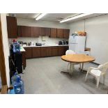 Lot: Contents of Break Room (Fridge Not Included)