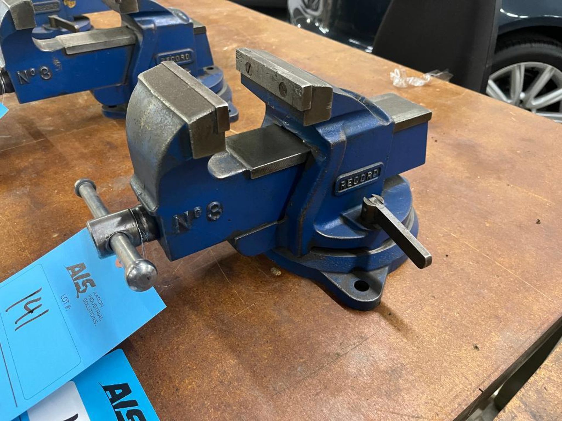 Record #3 Bench Vise - Image 2 of 5