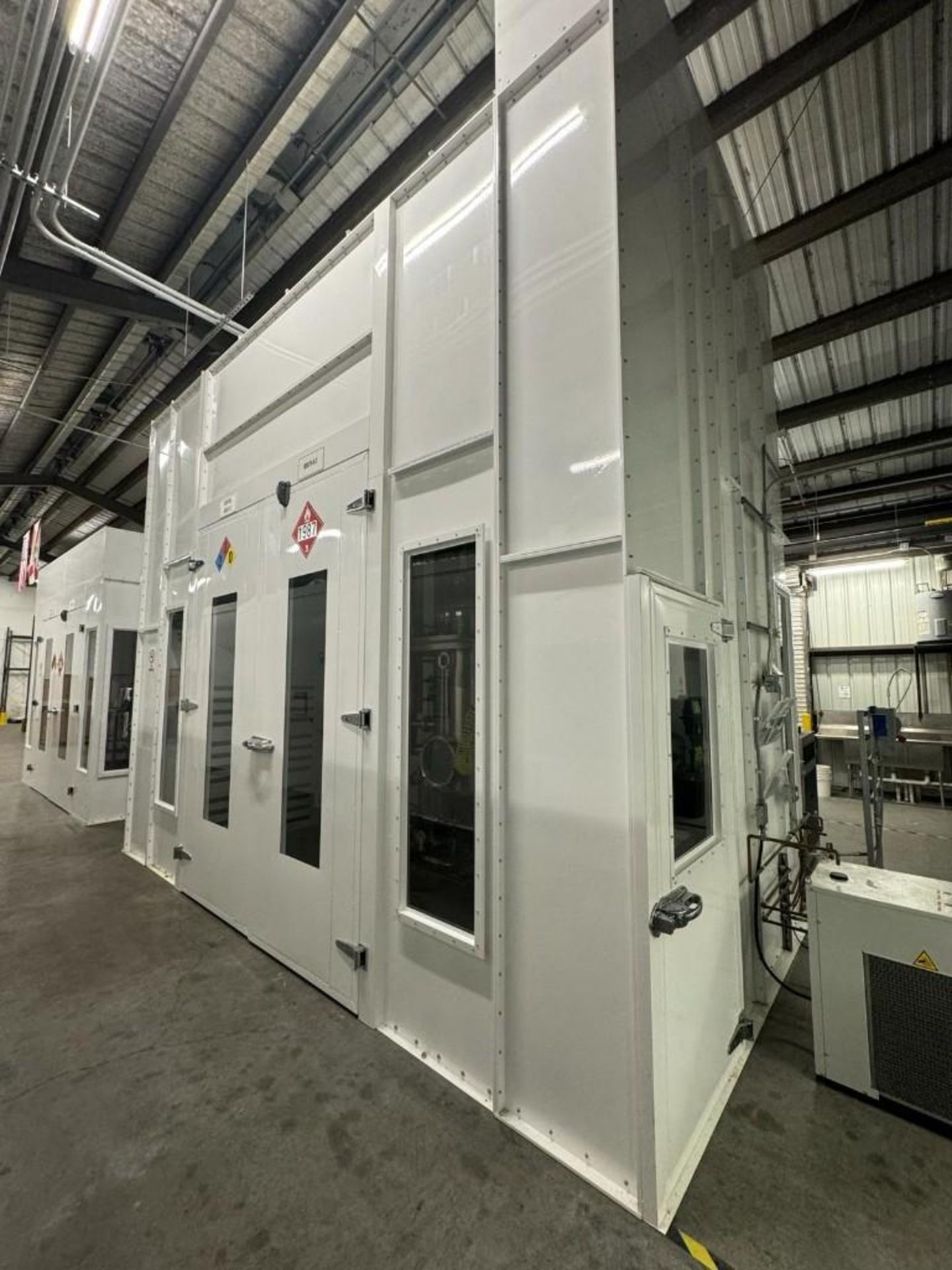 LOT: (2) Advanced Extraction Labs C1D1 Extraction Booths. Booth #1: M.E.G.A series DELUXE, Dimension - Image 2 of 23
