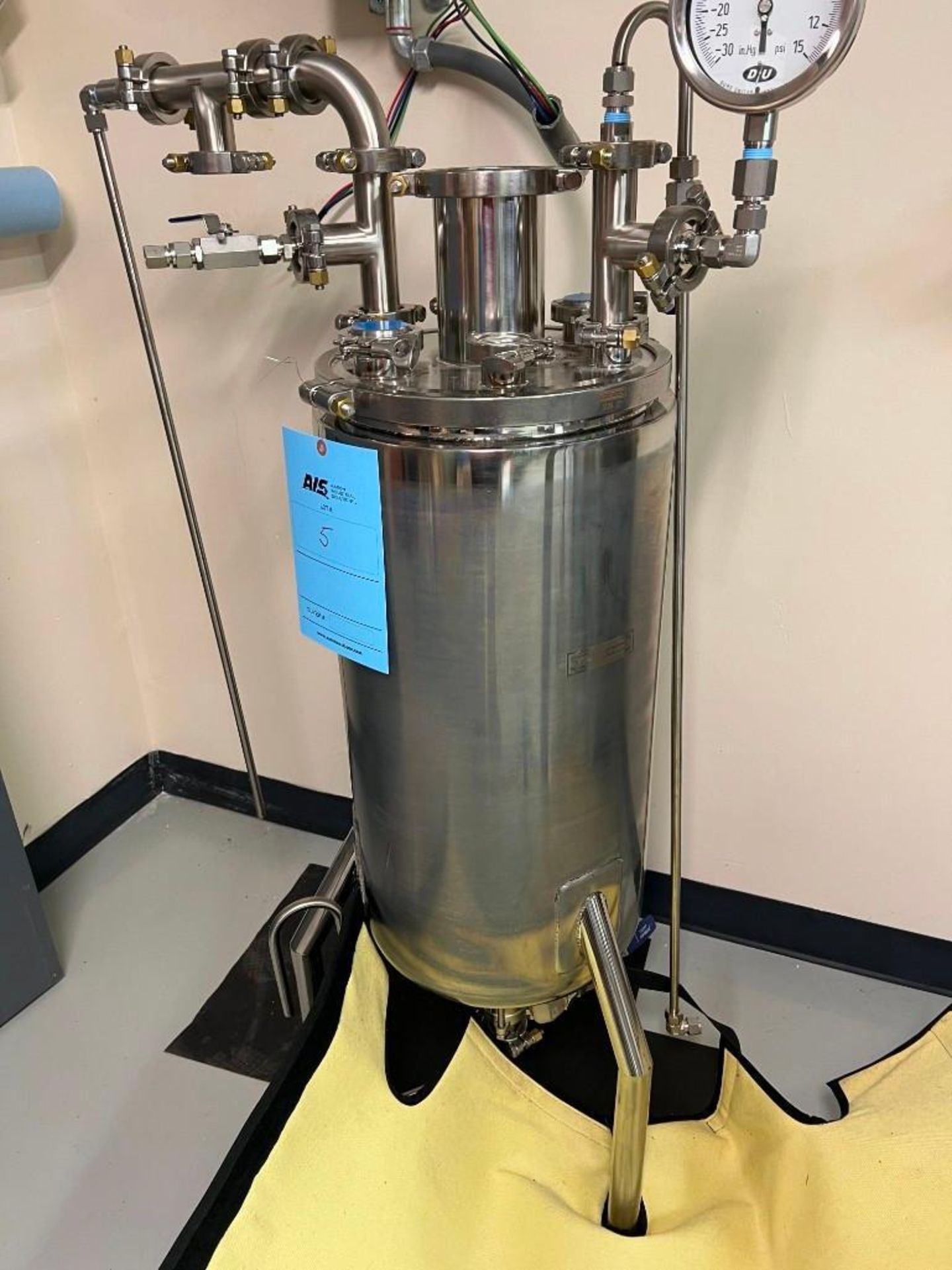 NEW TruSteel DR-10 Decarboxylation Agitated Jacketed Recovery Vessel, 304 Stainless Steel. - Image 16 of 45