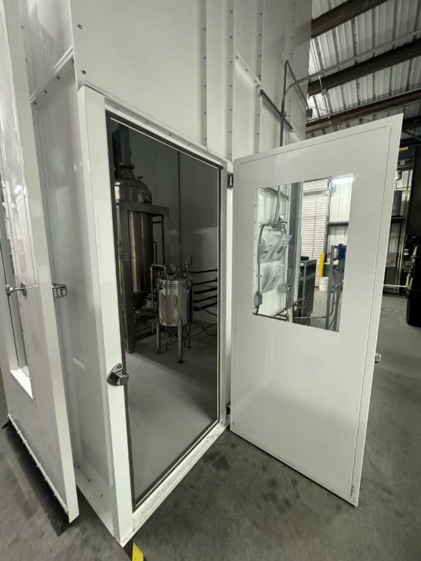 LOT: (2) Advanced Extraction Labs C1D1 Extraction Booths. Booth #1: M.E.G.A series DELUXE, Dimension - Bild 18 aus 23