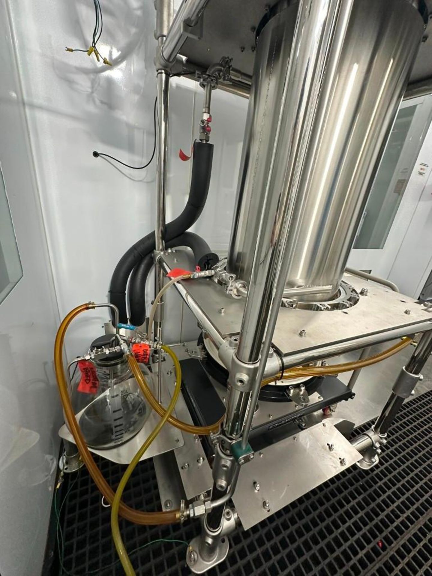 Decimal Engineered Systems 100L SS Jacketed Crystallization and Filtration Reactor, with SS Agitator - Image 5 of 37