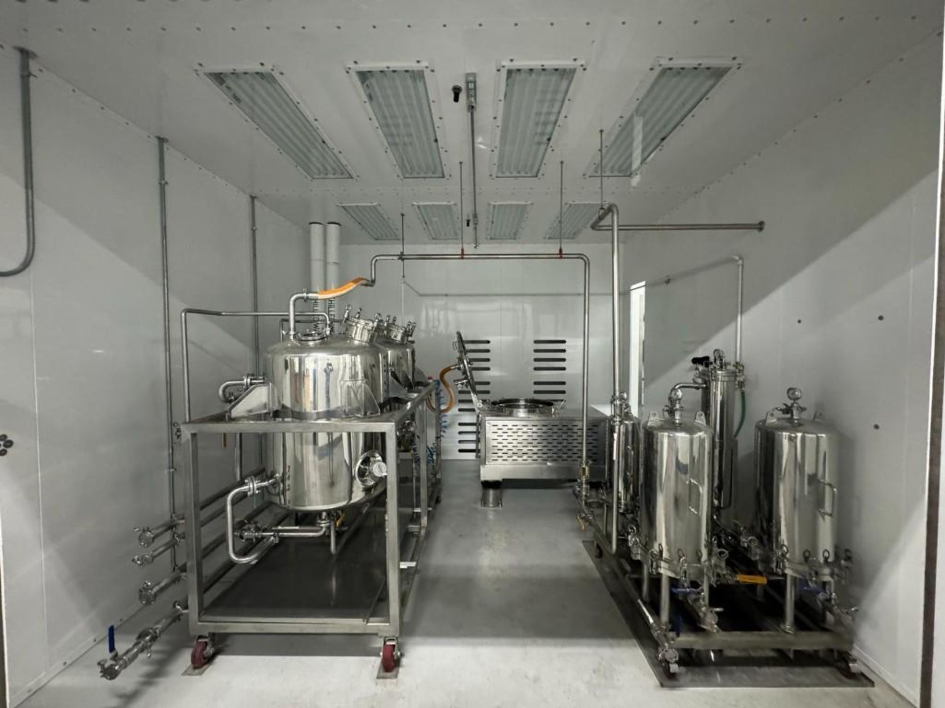 LOT: (2) Advanced Extraction Labs C1D1 Extraction Booths. Booth #1: M.E.G.A series DELUXE, Dimension - Bild 12 aus 23