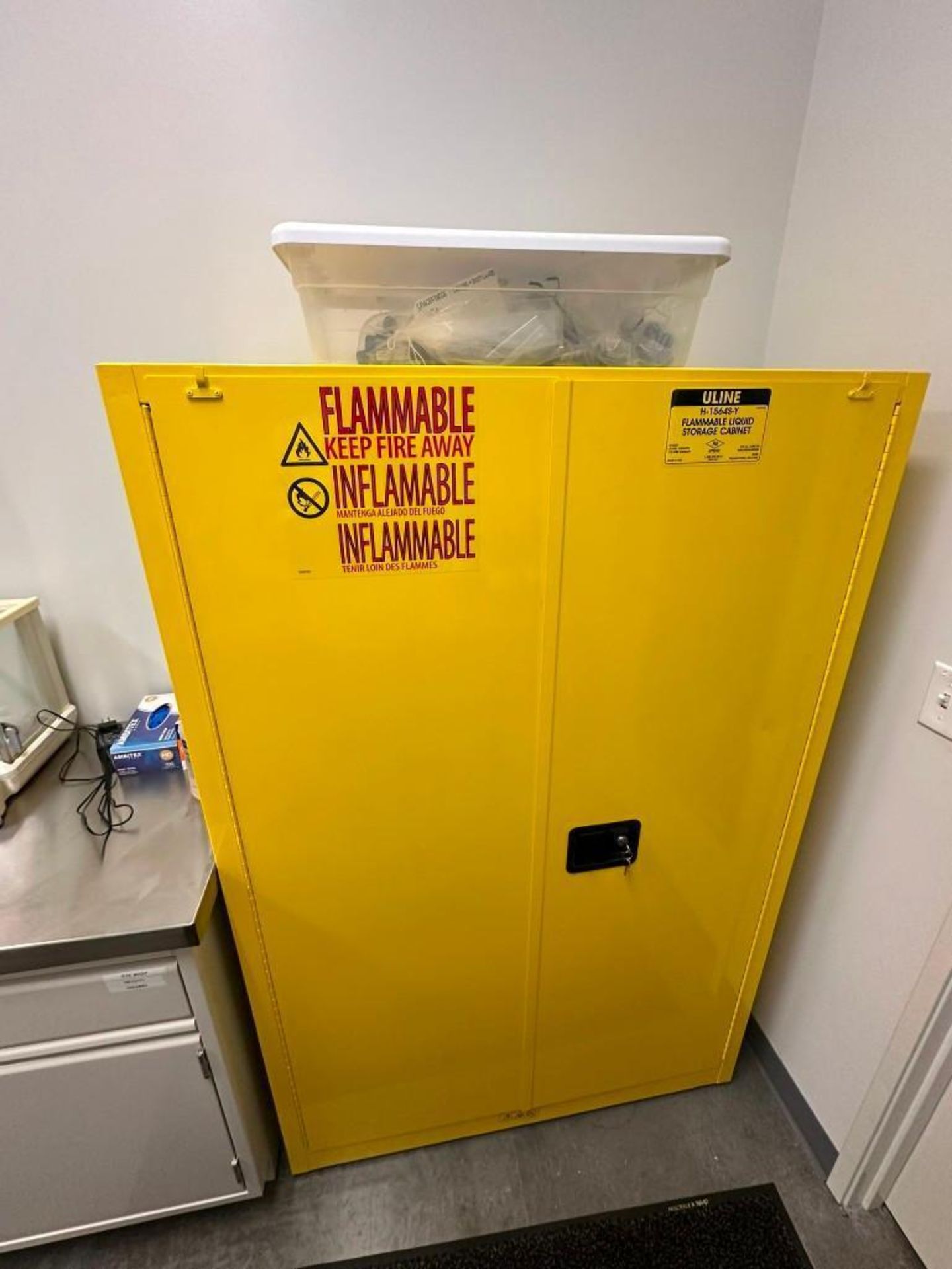 Uline 45 Gallon Flammable Liquid Storage Cabinet, 43" x 18" x 65"