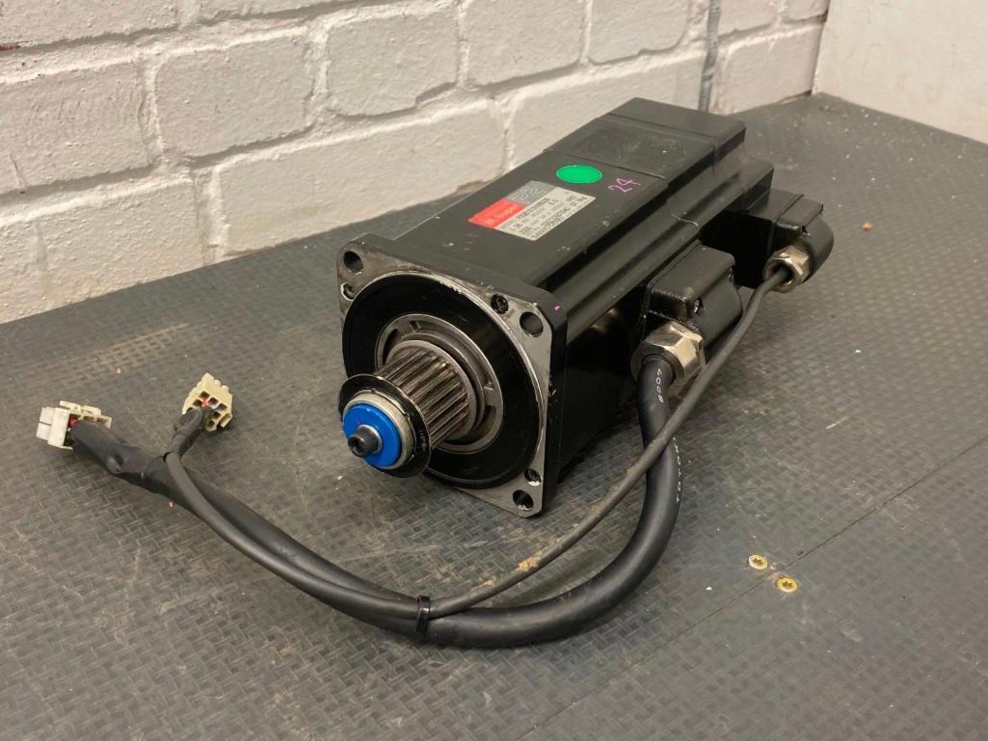 USED SPARE SANYO DENKI SERVO MOTOR P20B10150BBSQN - Image 2 of 3